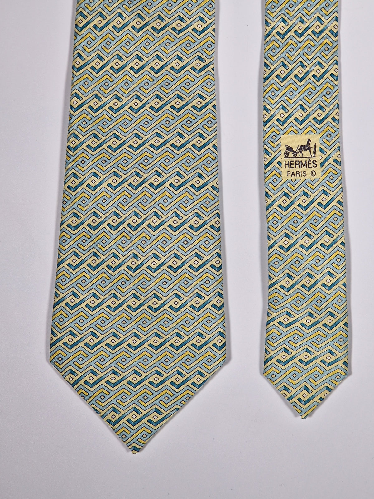 007644 Hermès tie blue geometrical pattern 7644 TA