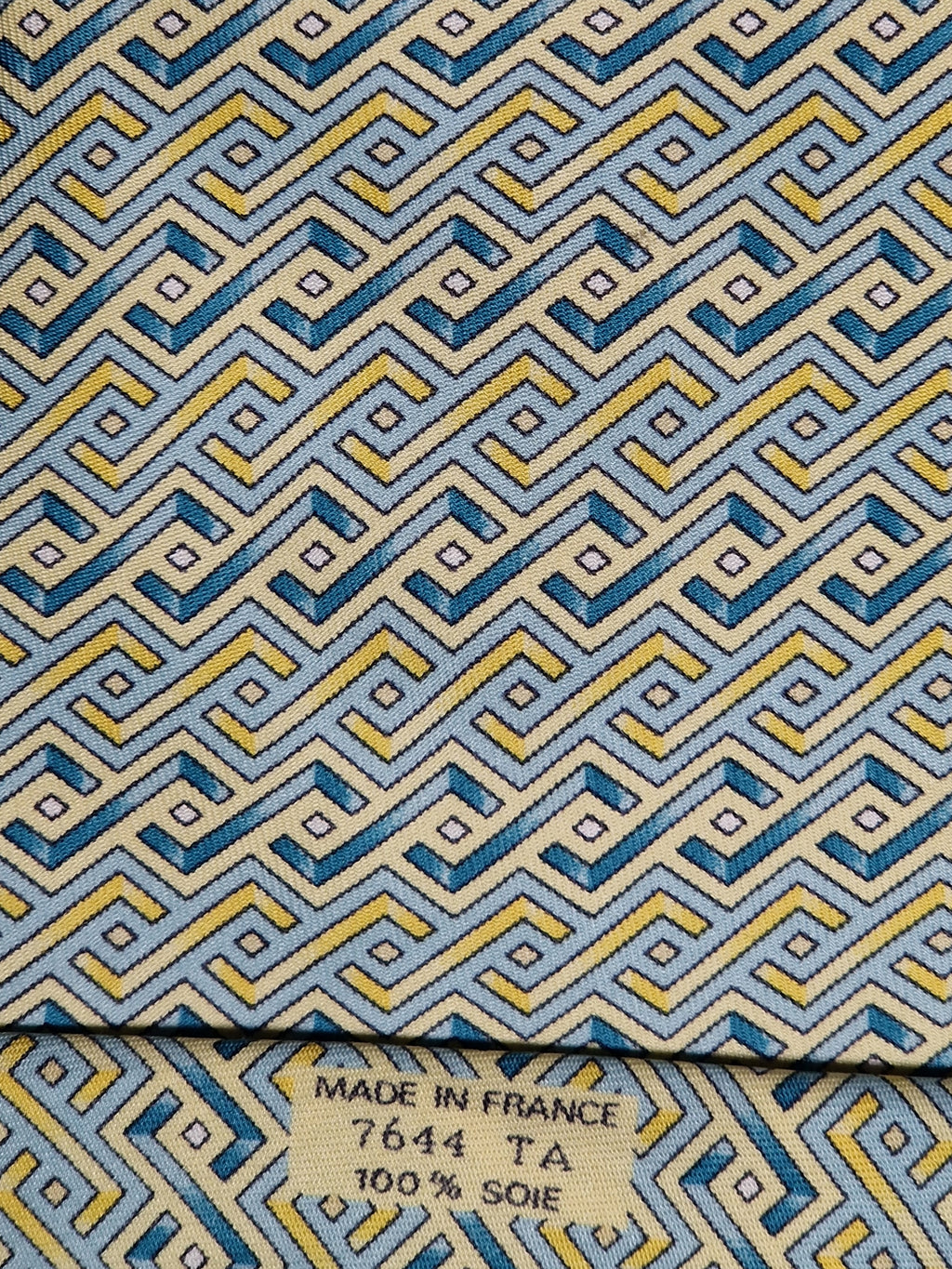 007644 Hermès tie blue geometrical pattern 7644 TA