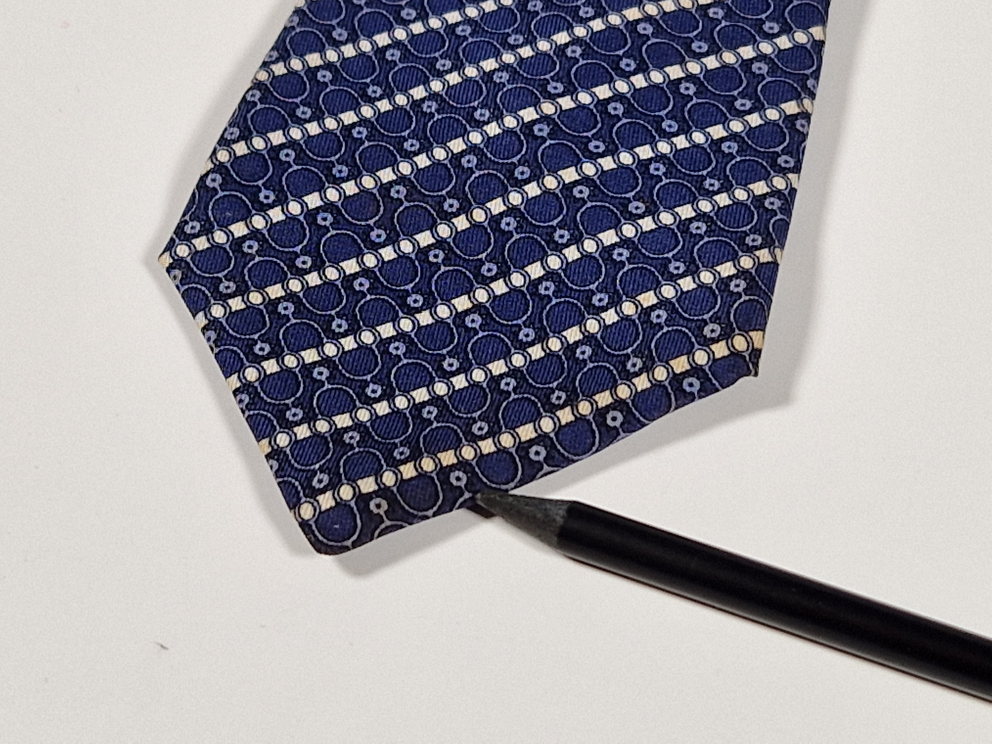 Hermés blue vintage silk tie 764 UA