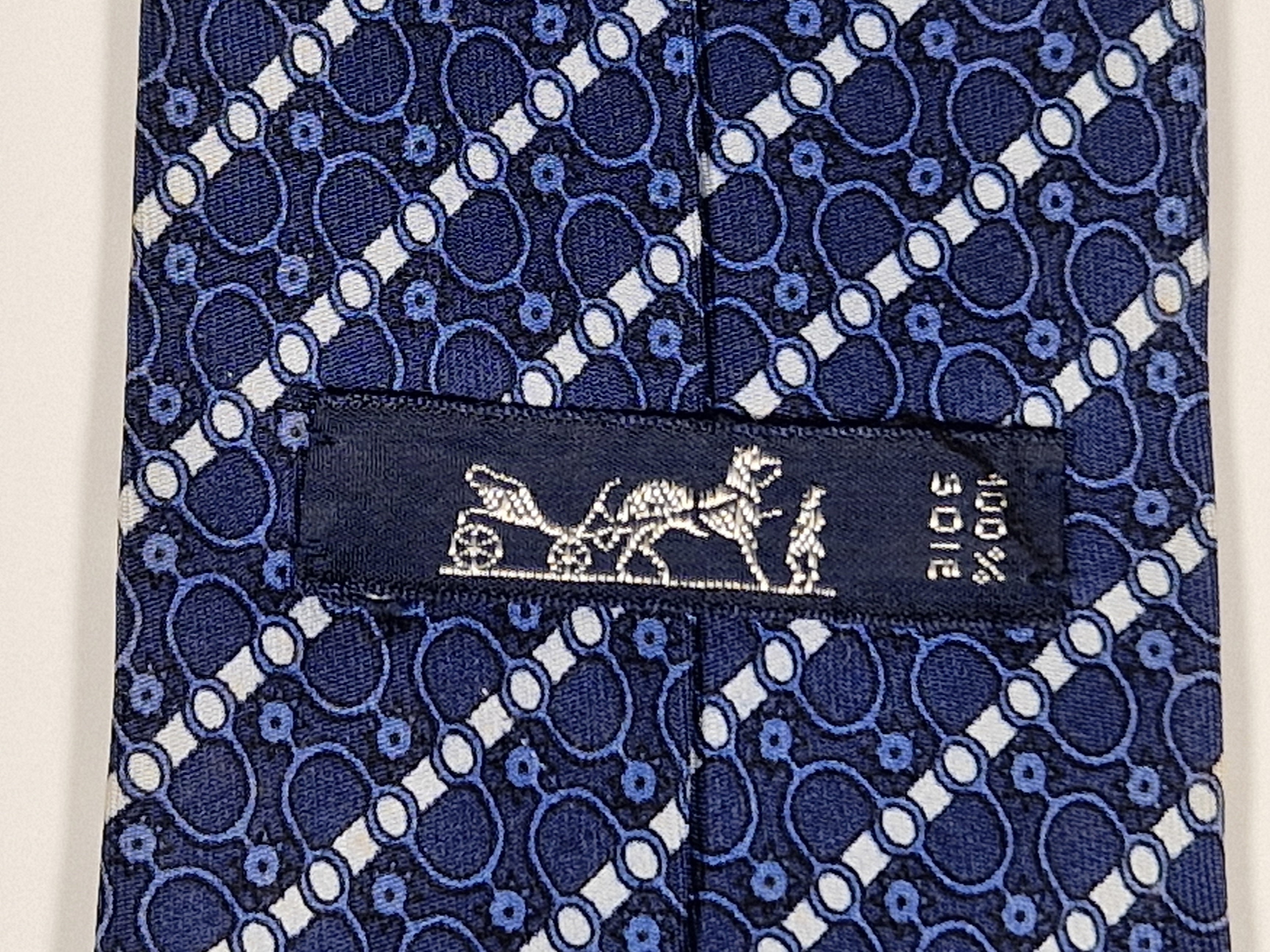Hermés blue vintage silk tie 764 UA
