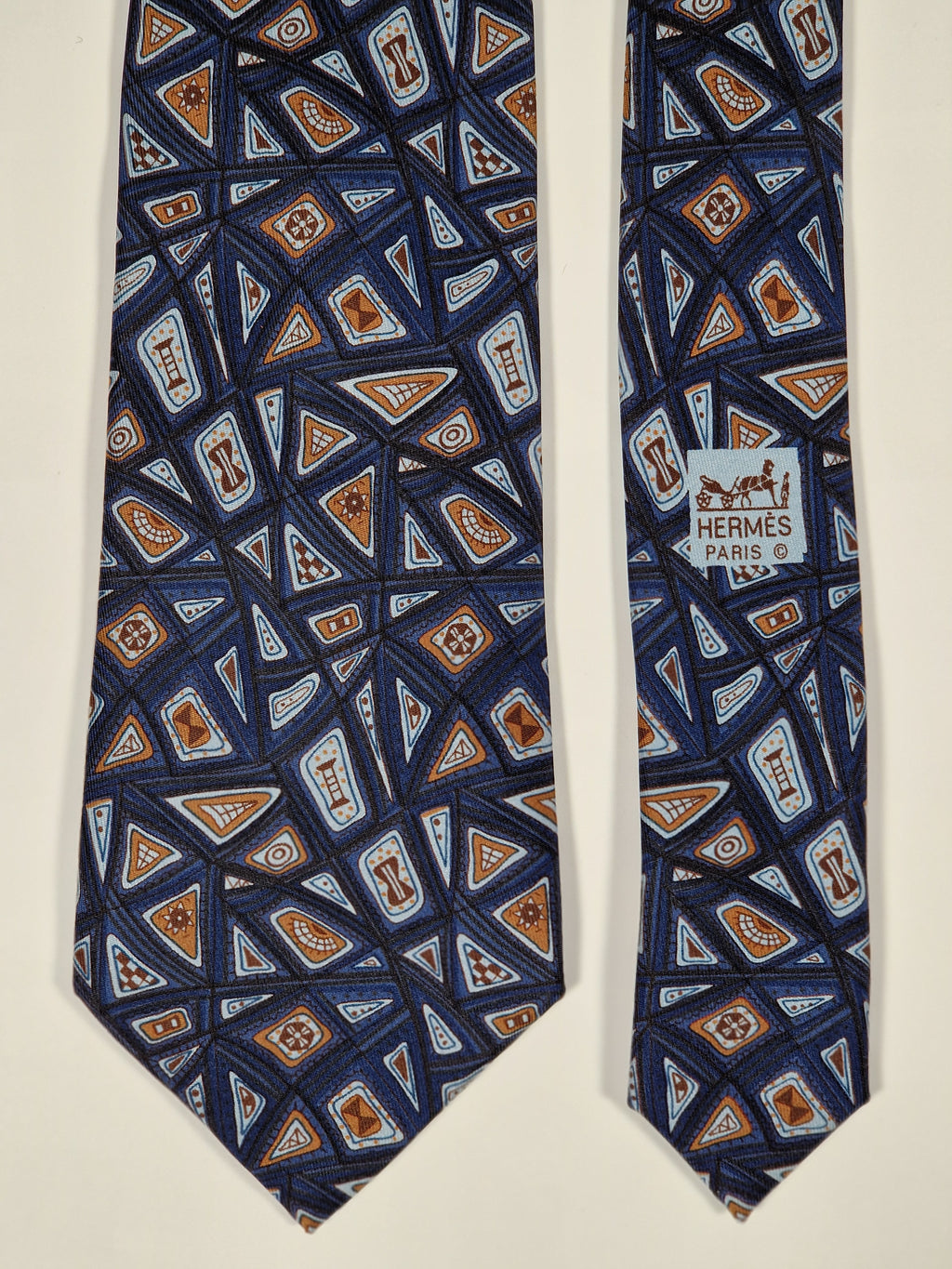 Hermés 7657 TA Tie Box