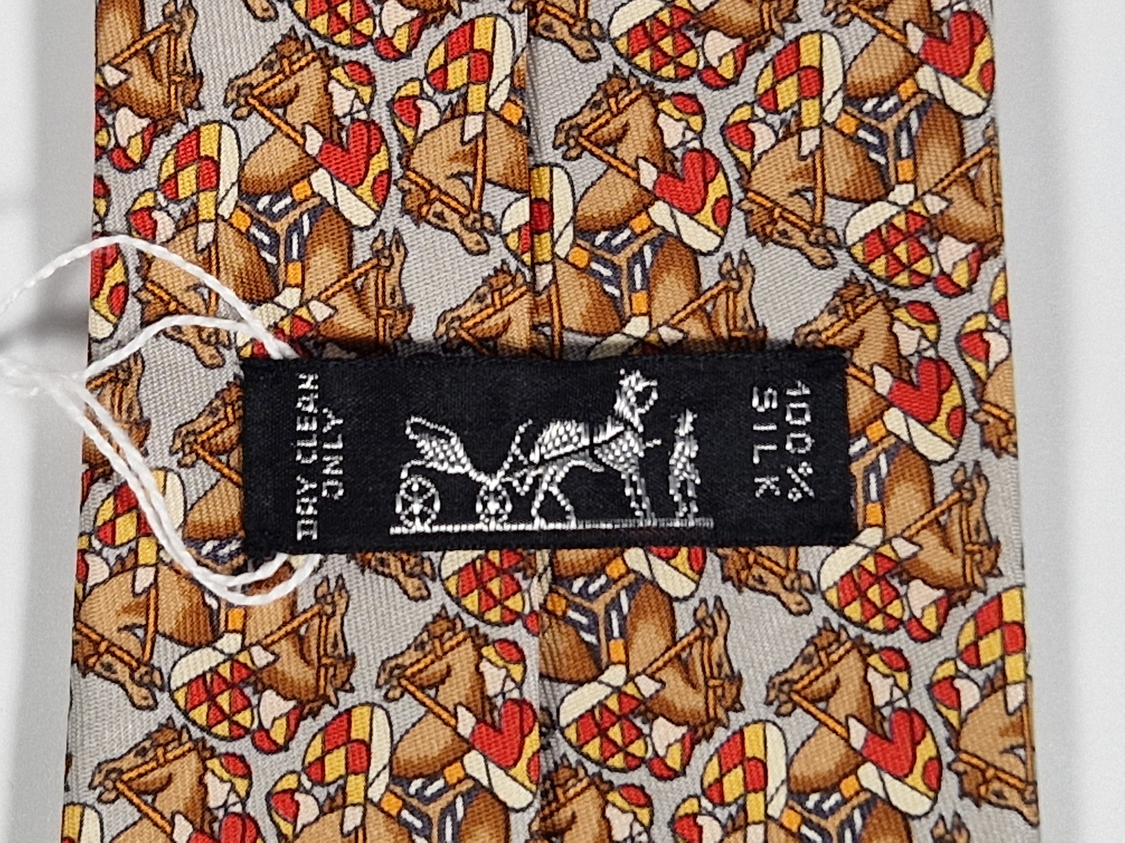 Hermés 7661 TA Tie