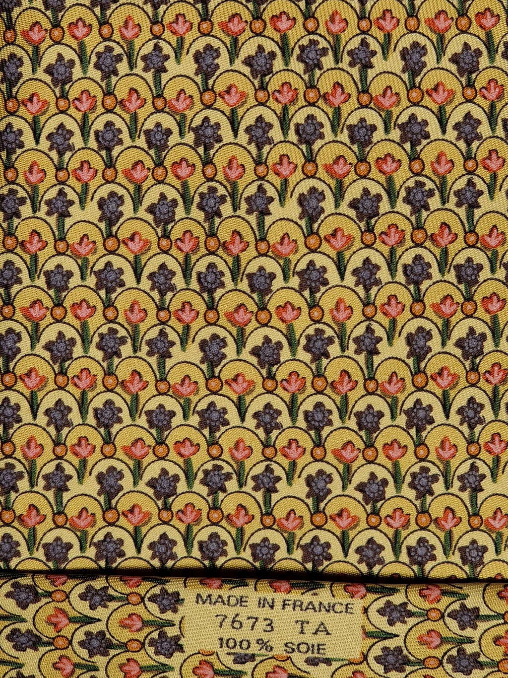 007673 Hermès silk tie yellow flower pattern 7673 TA
