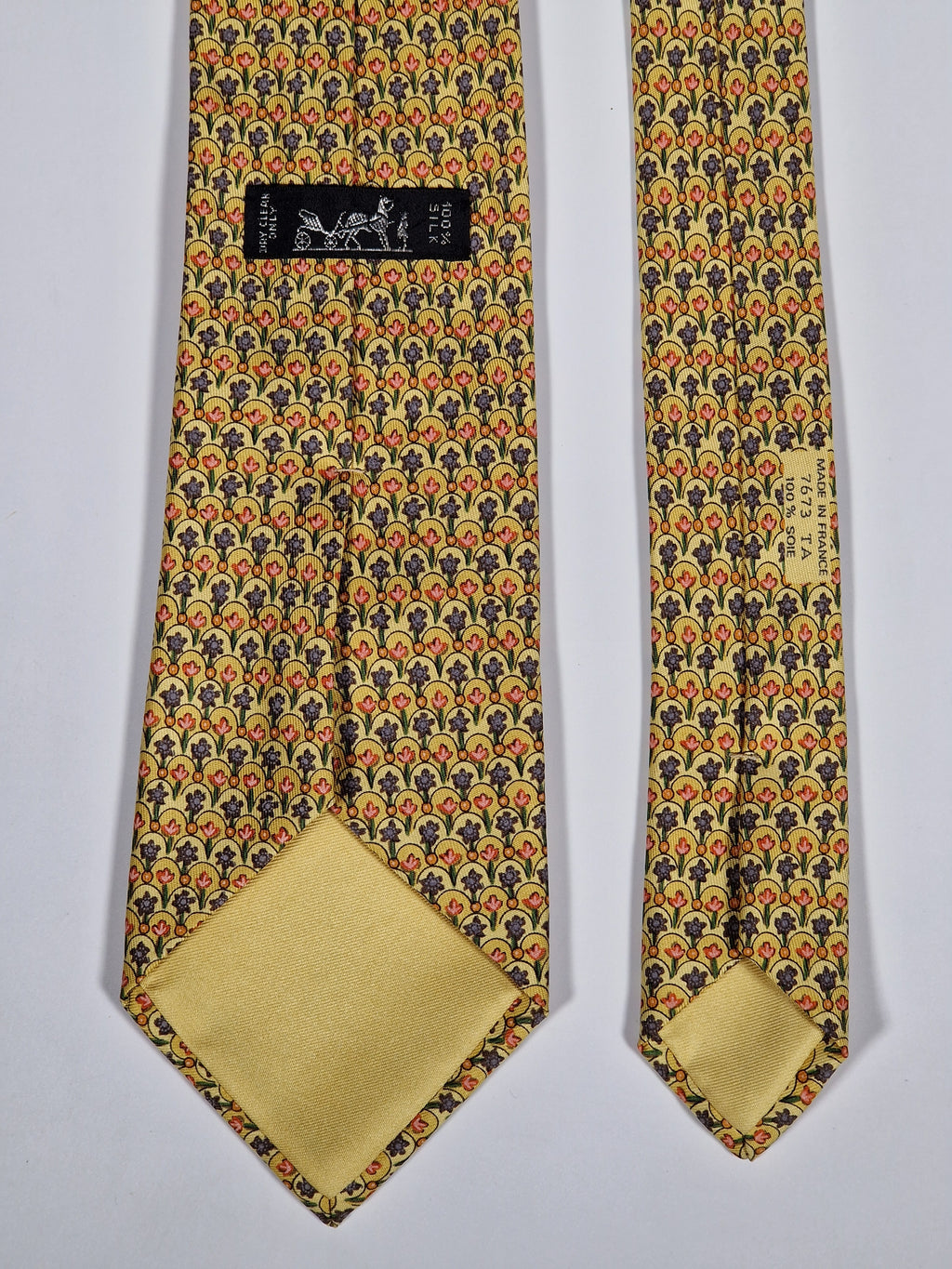 007673 Hermès silk tie yellow flower pattern 7673 TA