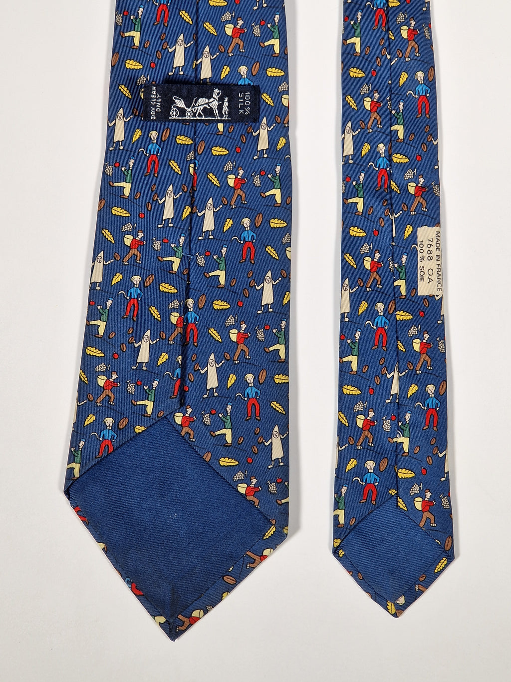 007688 Hermès tie blue whimsical wine harvest 7688 OA