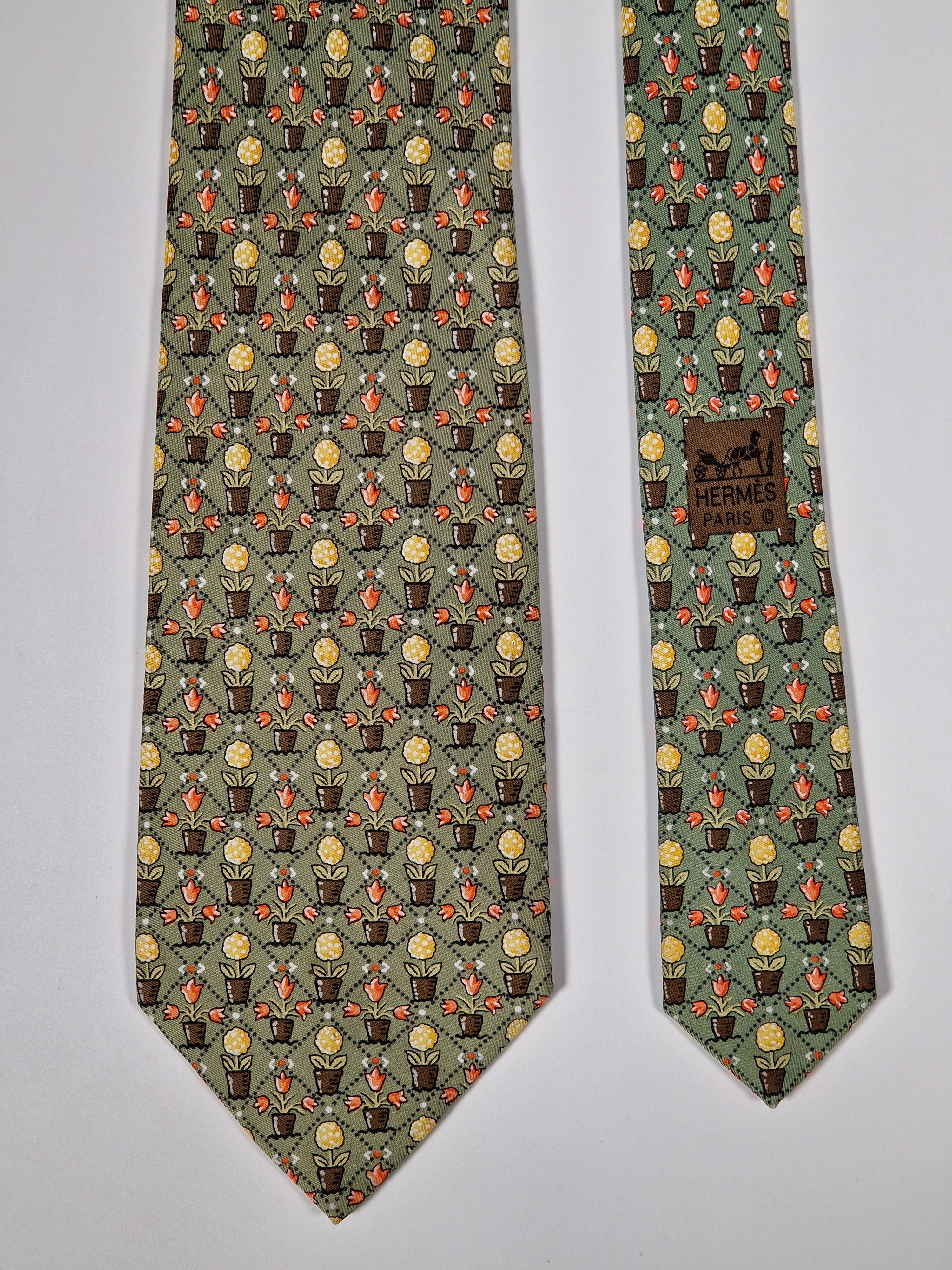 Hermès silk tie green flower in pots pattern 7692 OA