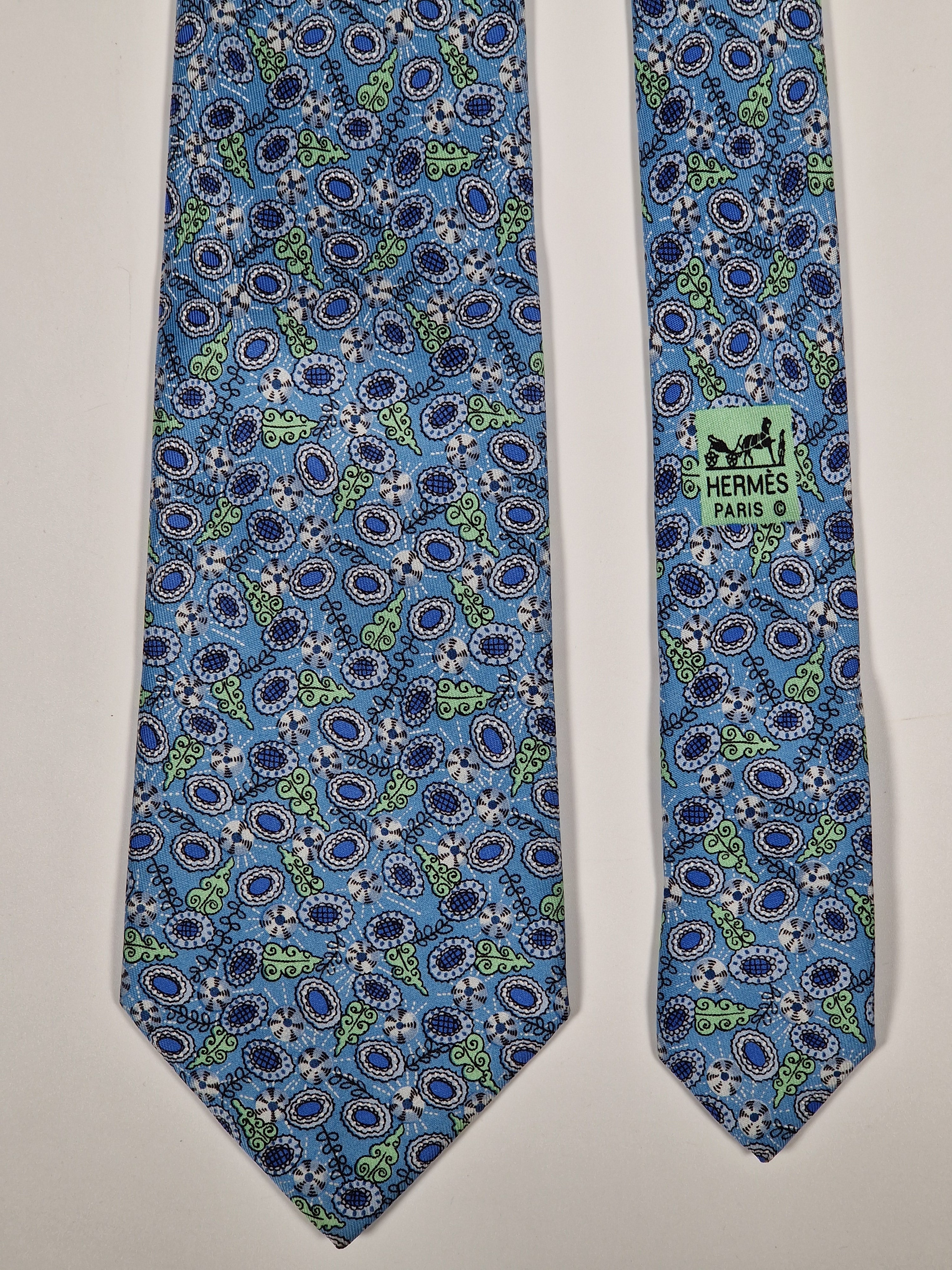 Hermès silk tie blue flower pattern Hermès 7710 OA tie blue
