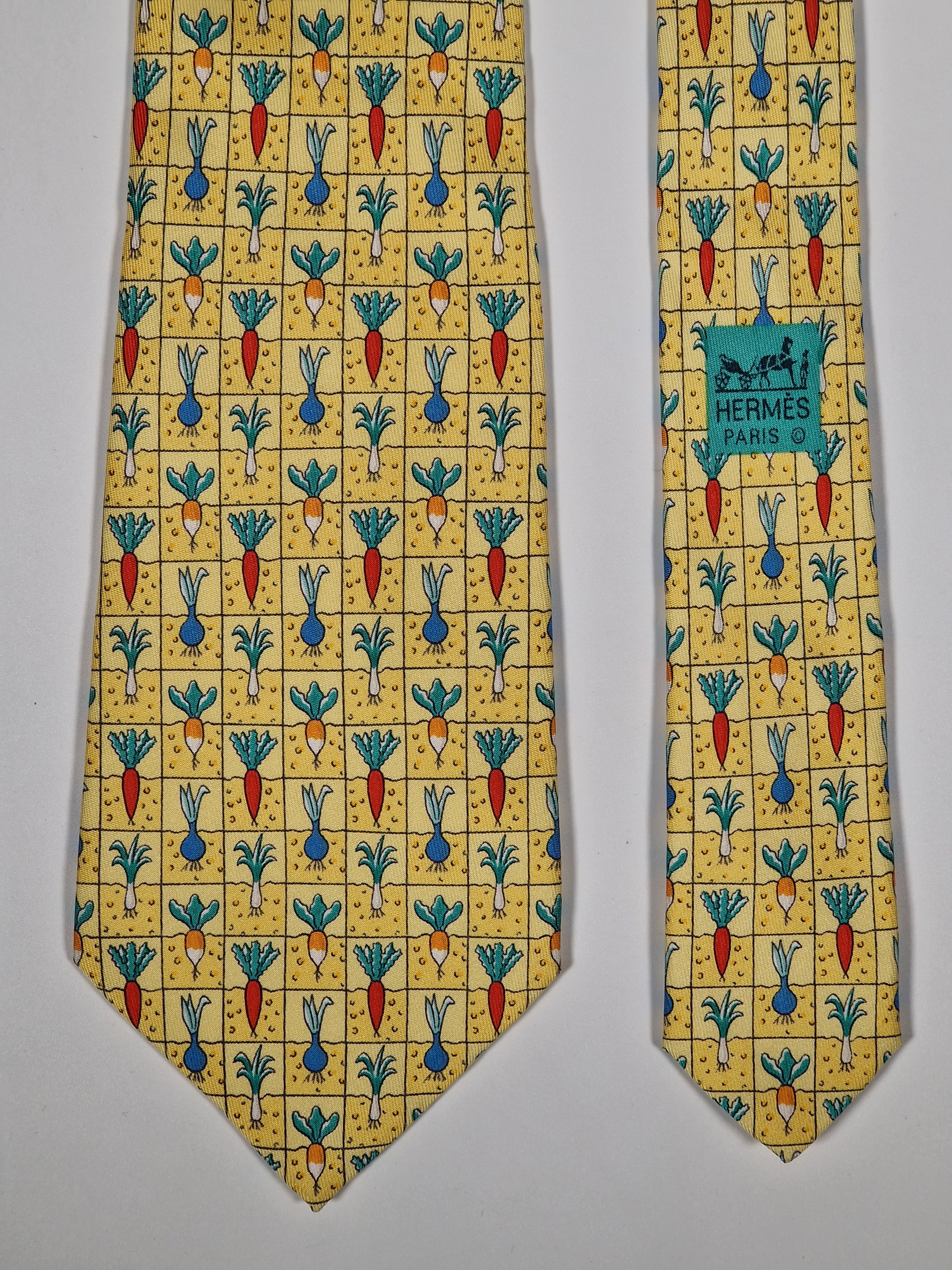 Hermès silk tie yellow root vegetable pattern 7712 OA