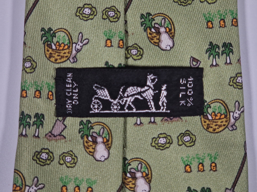 007720 Hermès silk tie green whimsical garden pattern 7720 OA