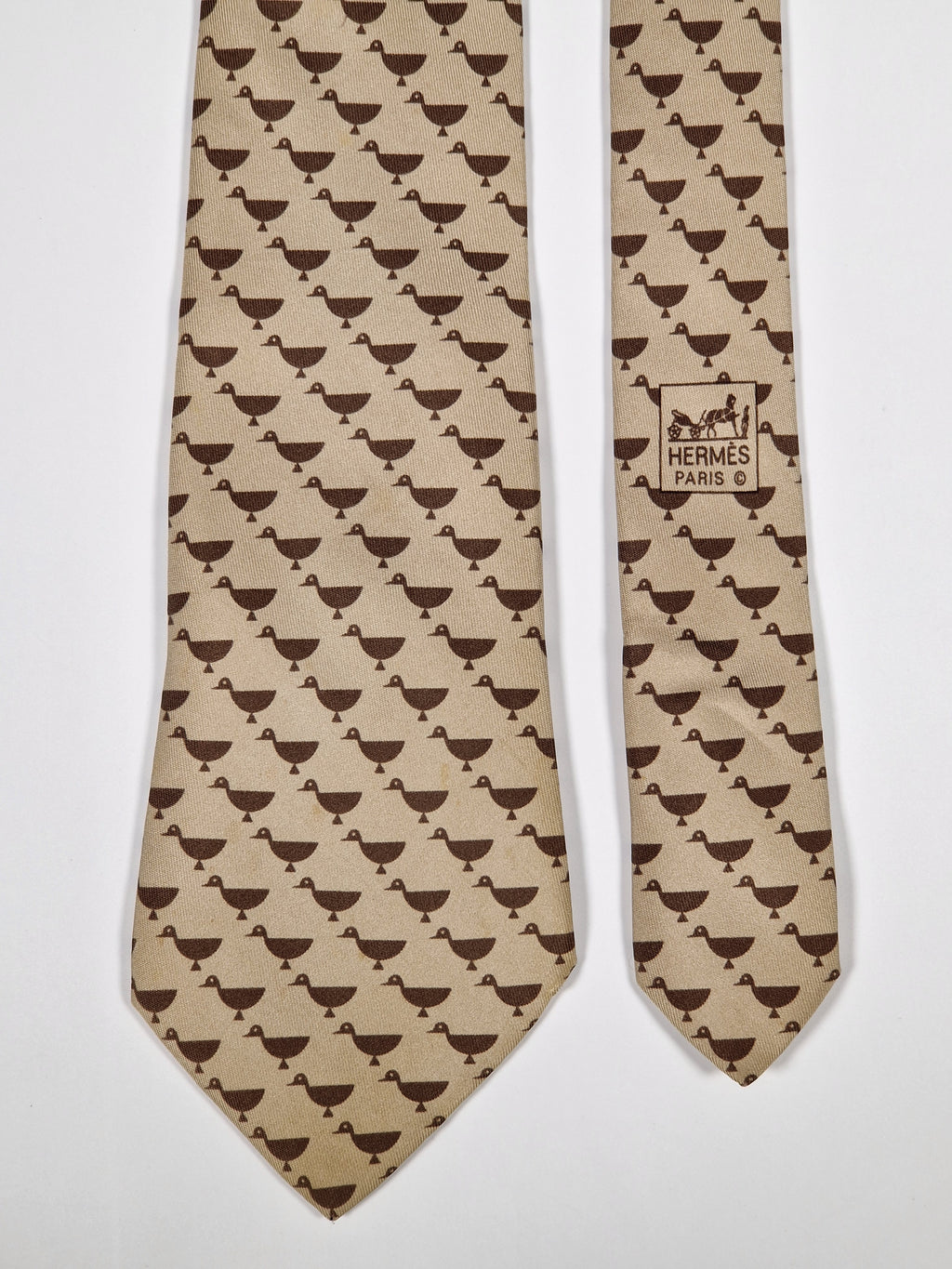 Hermès silk tie brown duck pattern 7739 OA