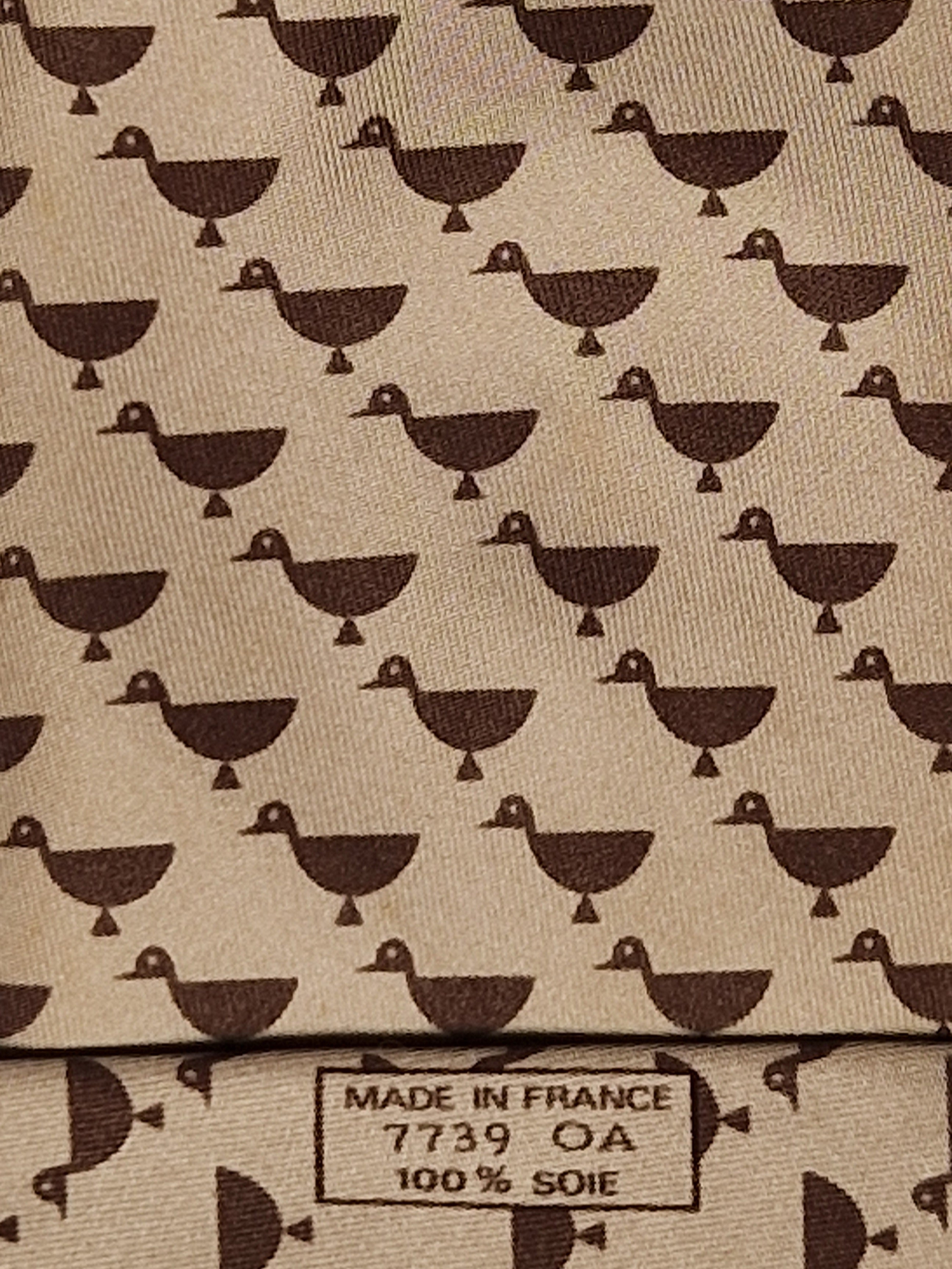 Hermès silk tie brown duck pattern 7739 OA