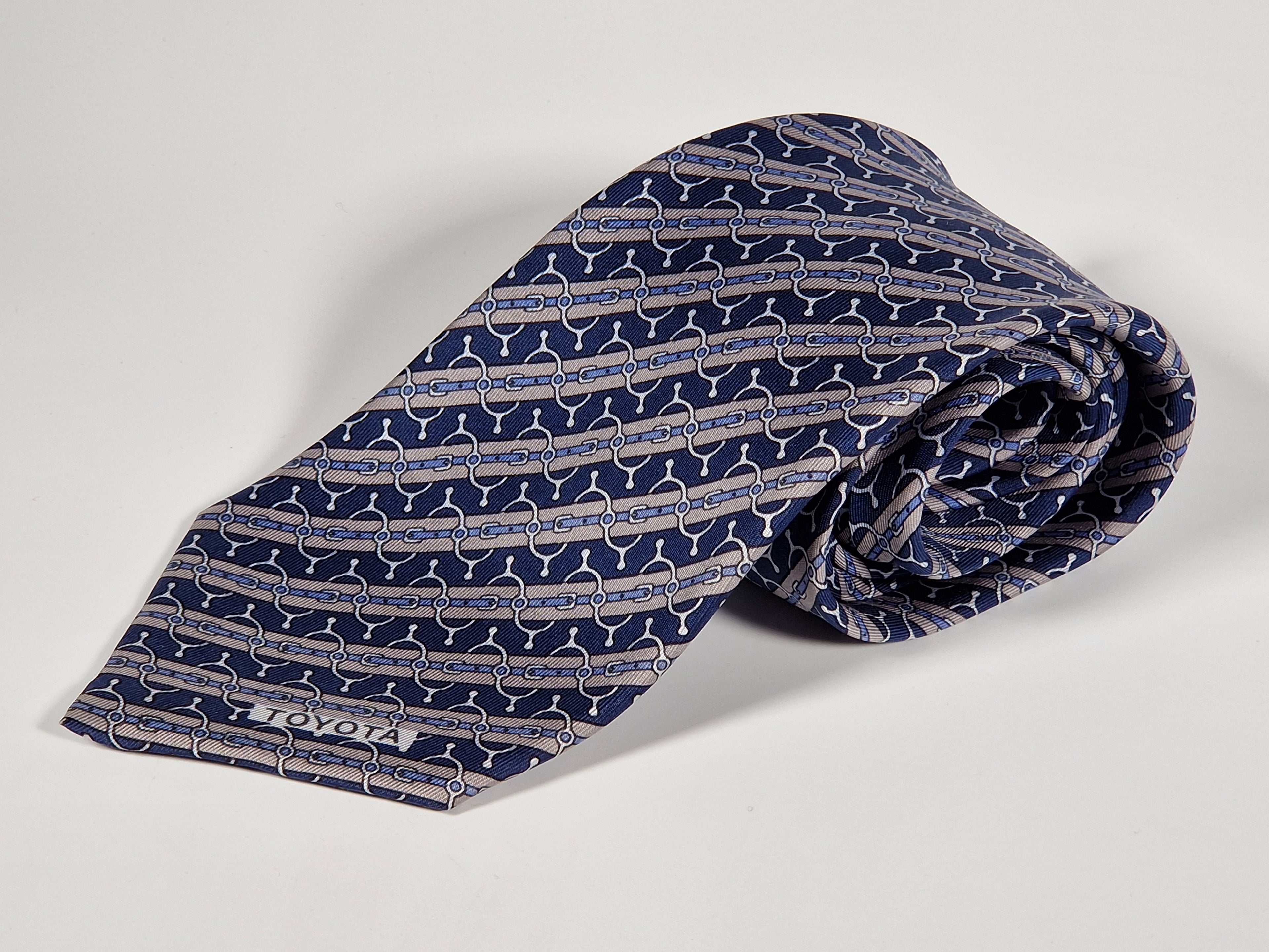 Hermès silk tie Blue and grey Equestrian Toyota Hermès 773 UA tie
