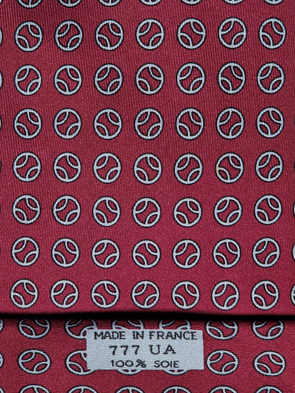 Hermès silk tie red tennisball pattern 777 UA