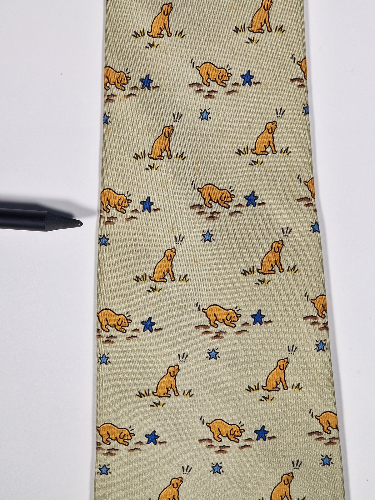 007784 Hermès tie beige puppy and star pattern 7784 FA