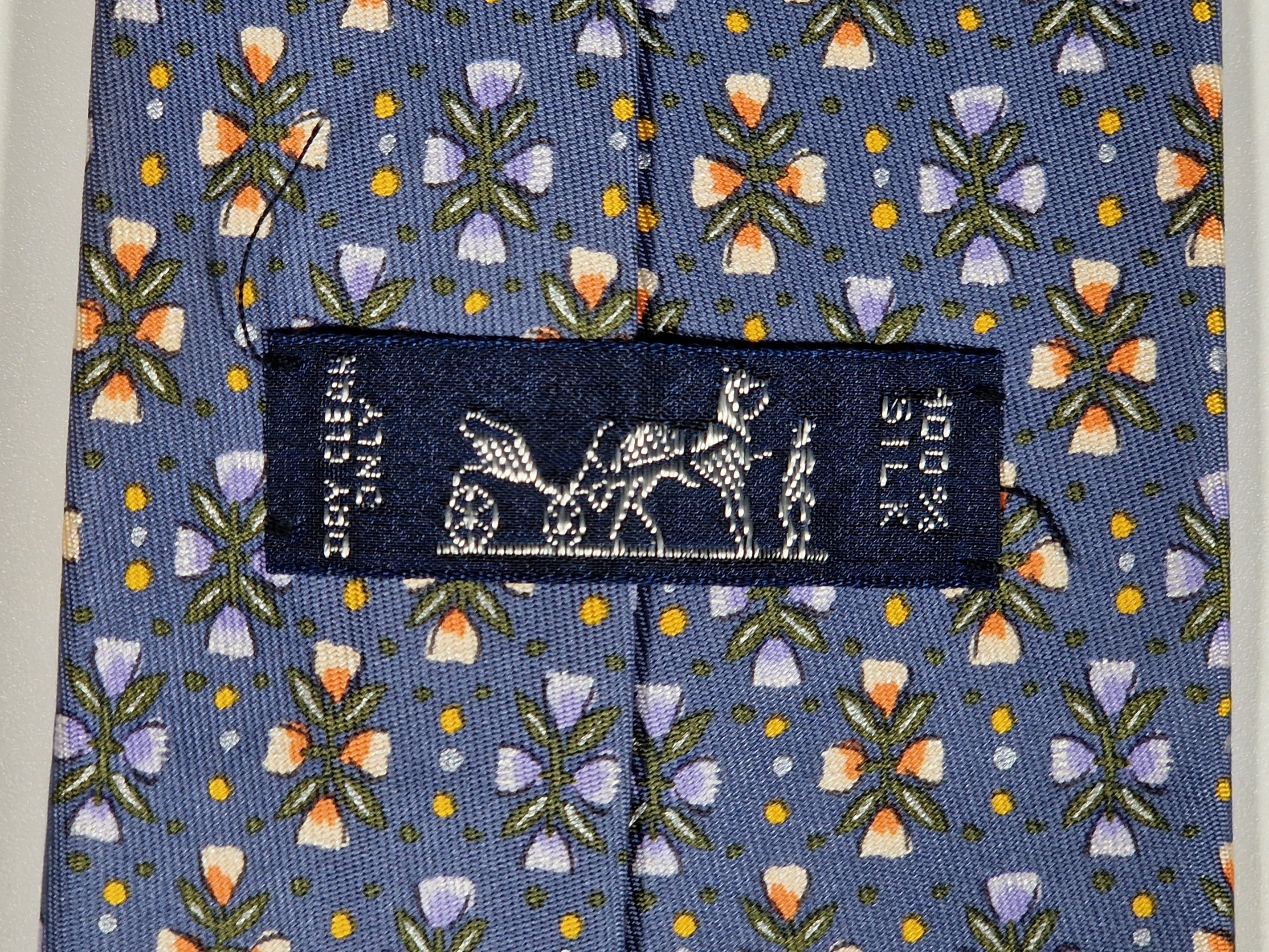 007798 Hermès silk tie blue flowers 7798 FA