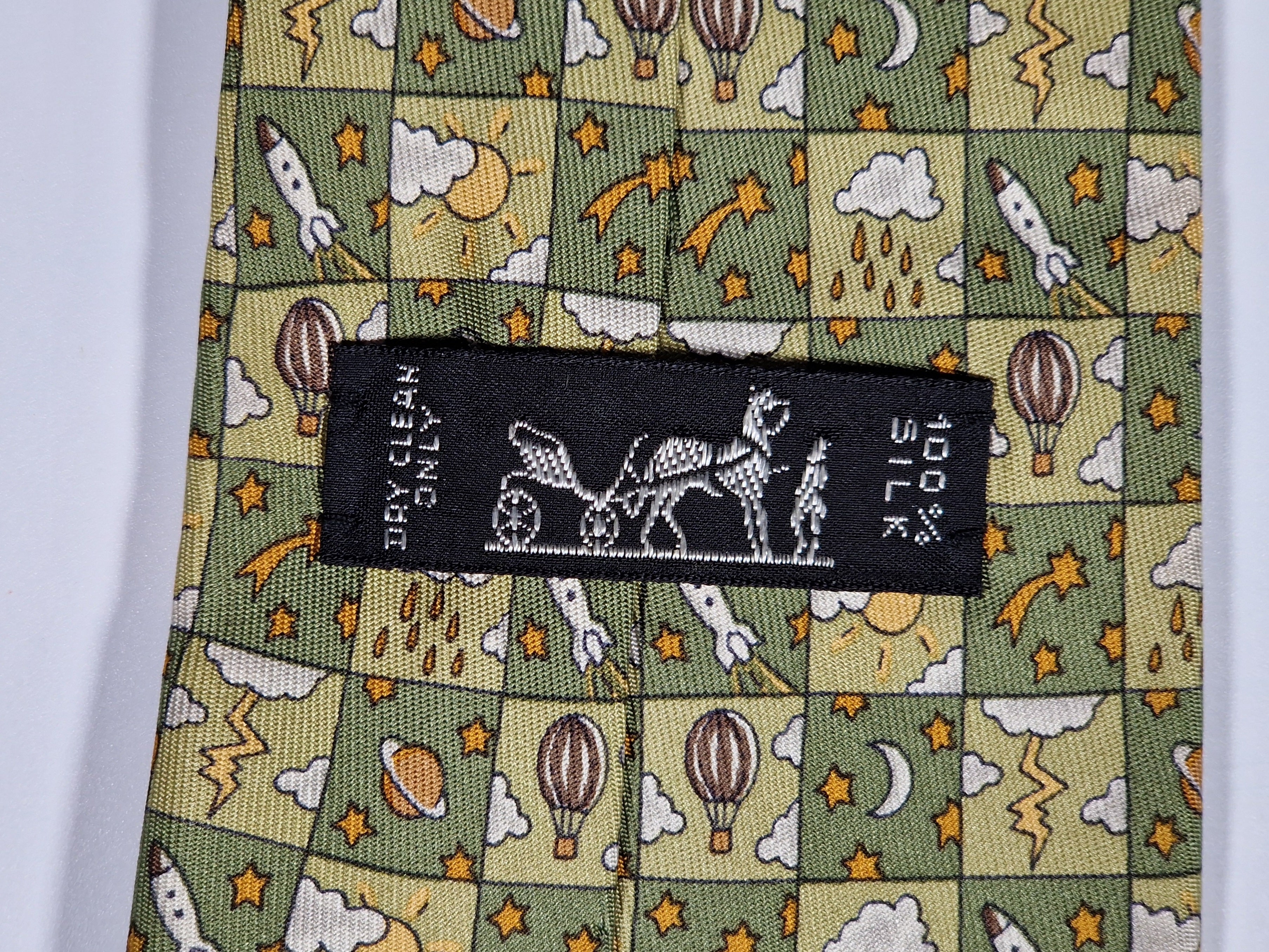 007803 Hermès silk tie green whimsical pattern 7803 FA