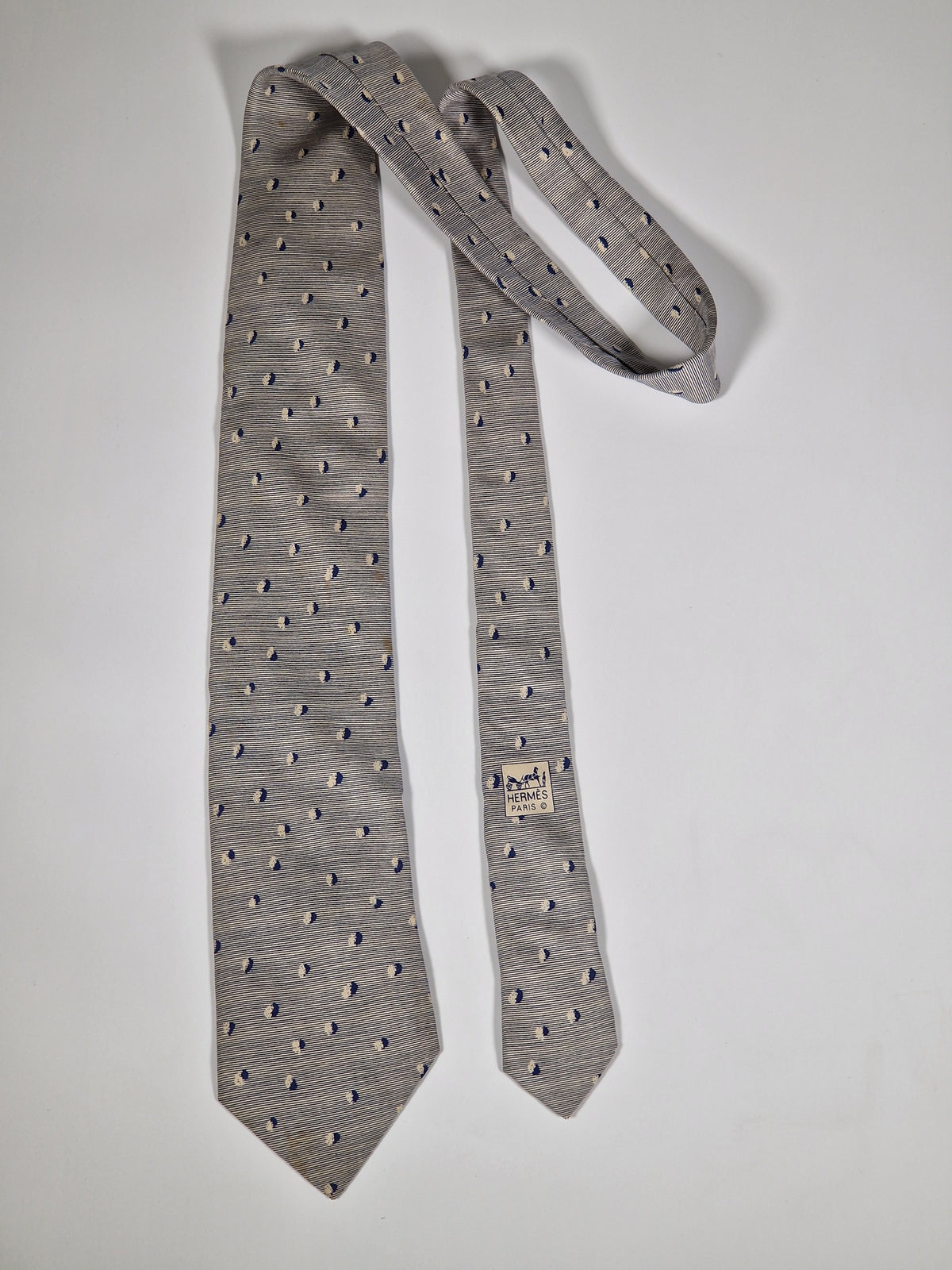 007825 Hermès tie blue spotted and striped 7825 UA