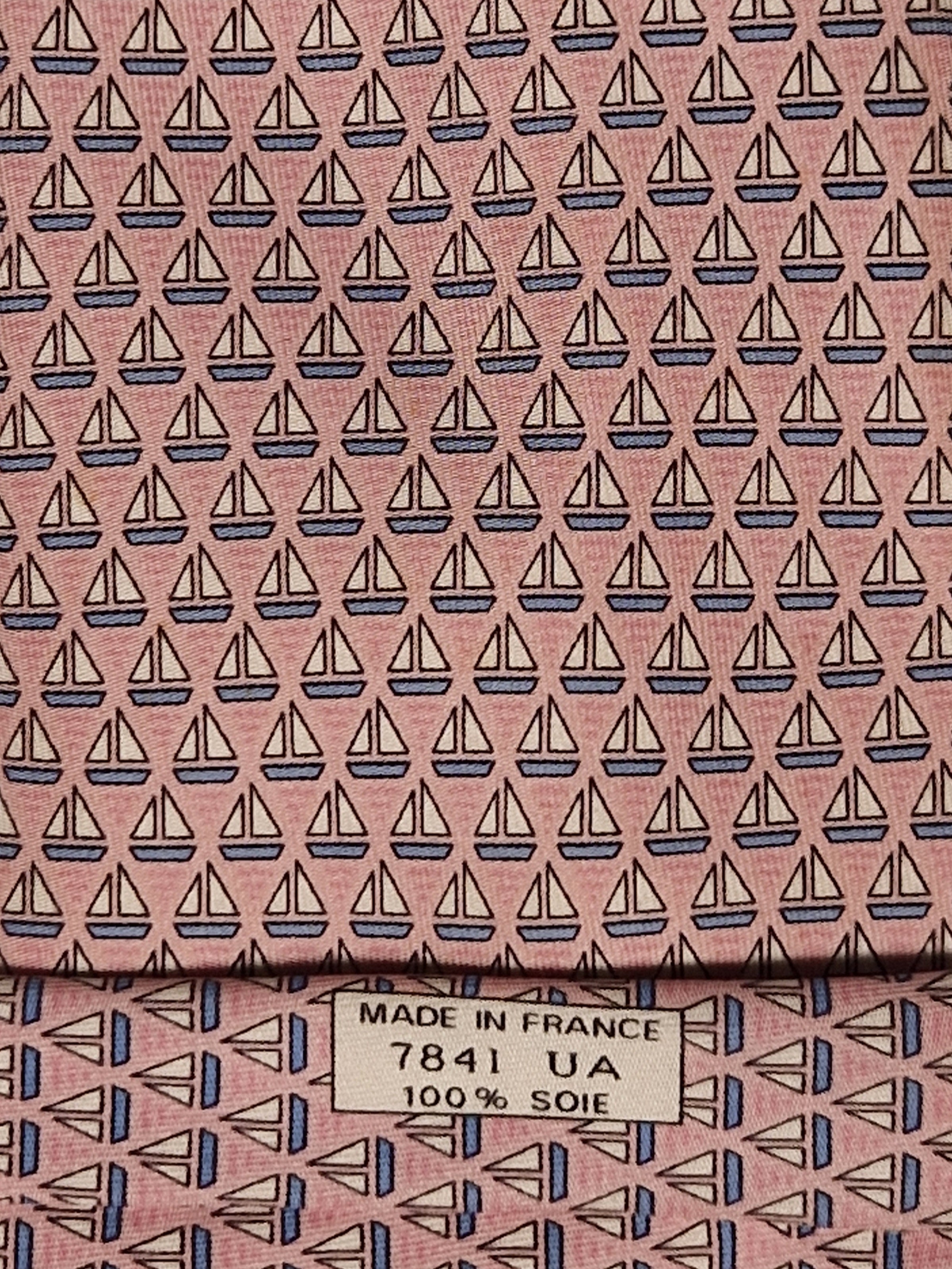 Hermés 7841 UA Tie