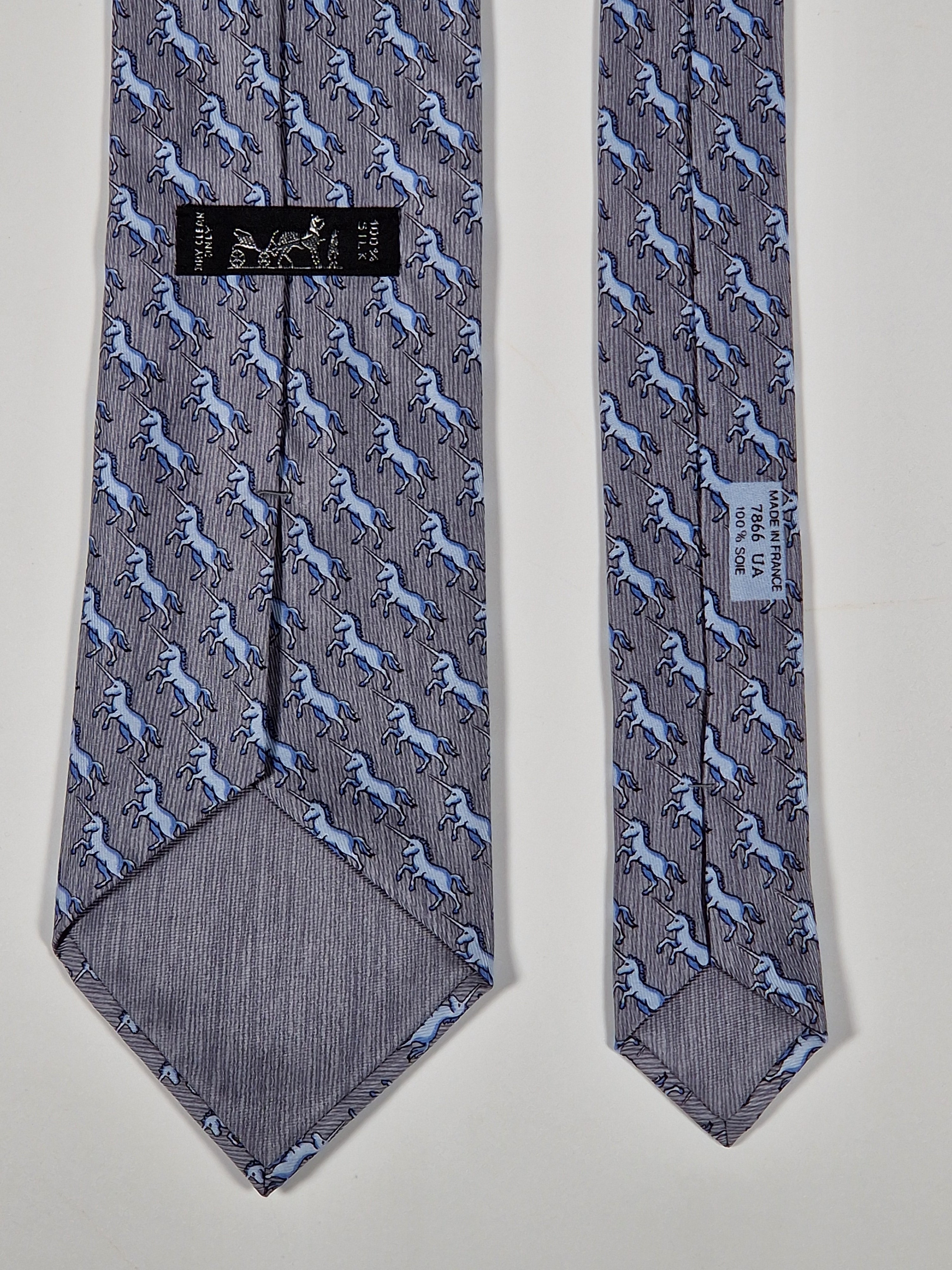 Hermès silk tie grey unicon pattern Hermès 7866 UA tie grey