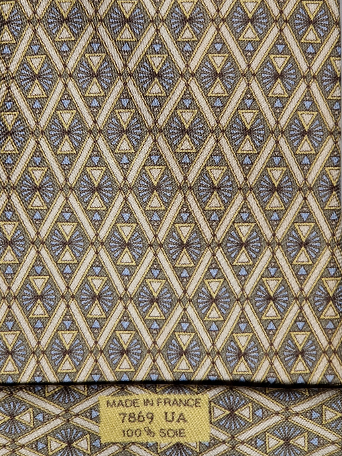 007869 Hermès tie green geometrical pattern 7869  UA