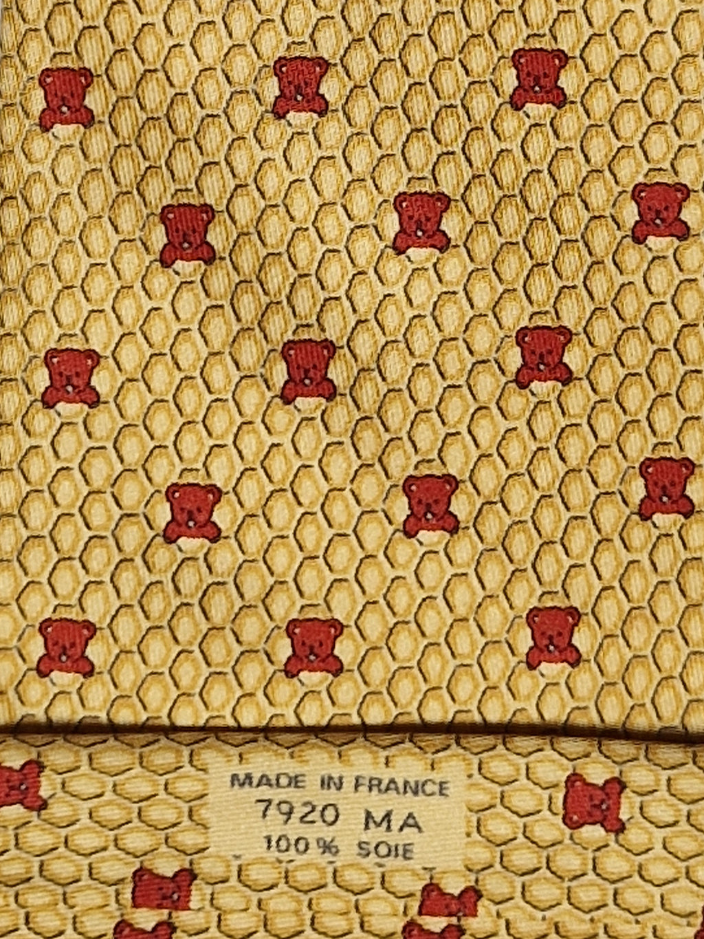Hermès silk tie yellow bear honeycomb whimsical pattern 7920 MA