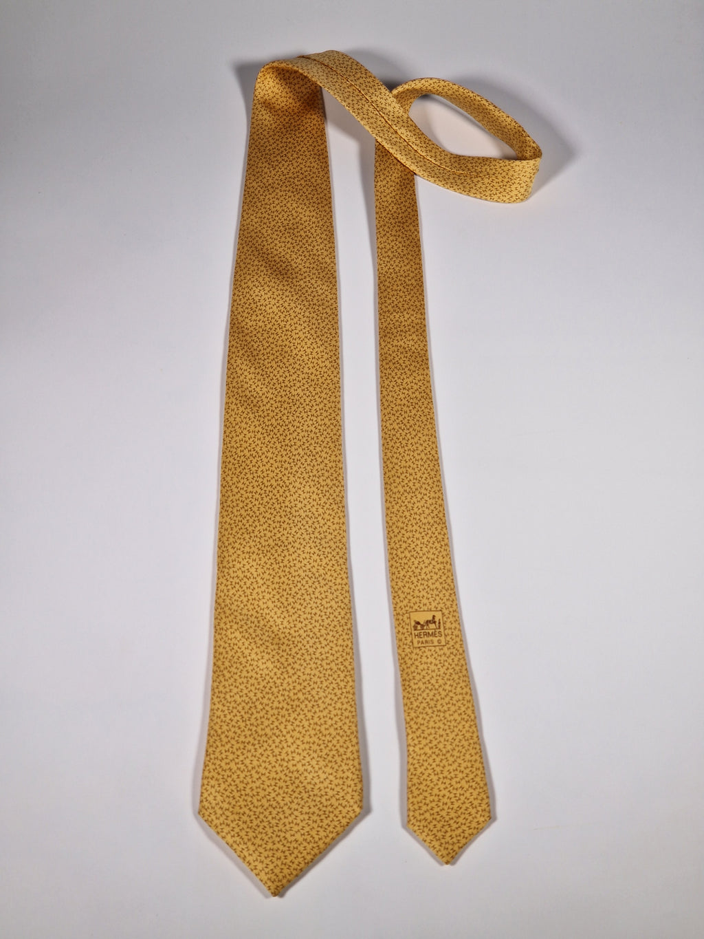 Hermès silk tie yellow H pattern 7926 MA