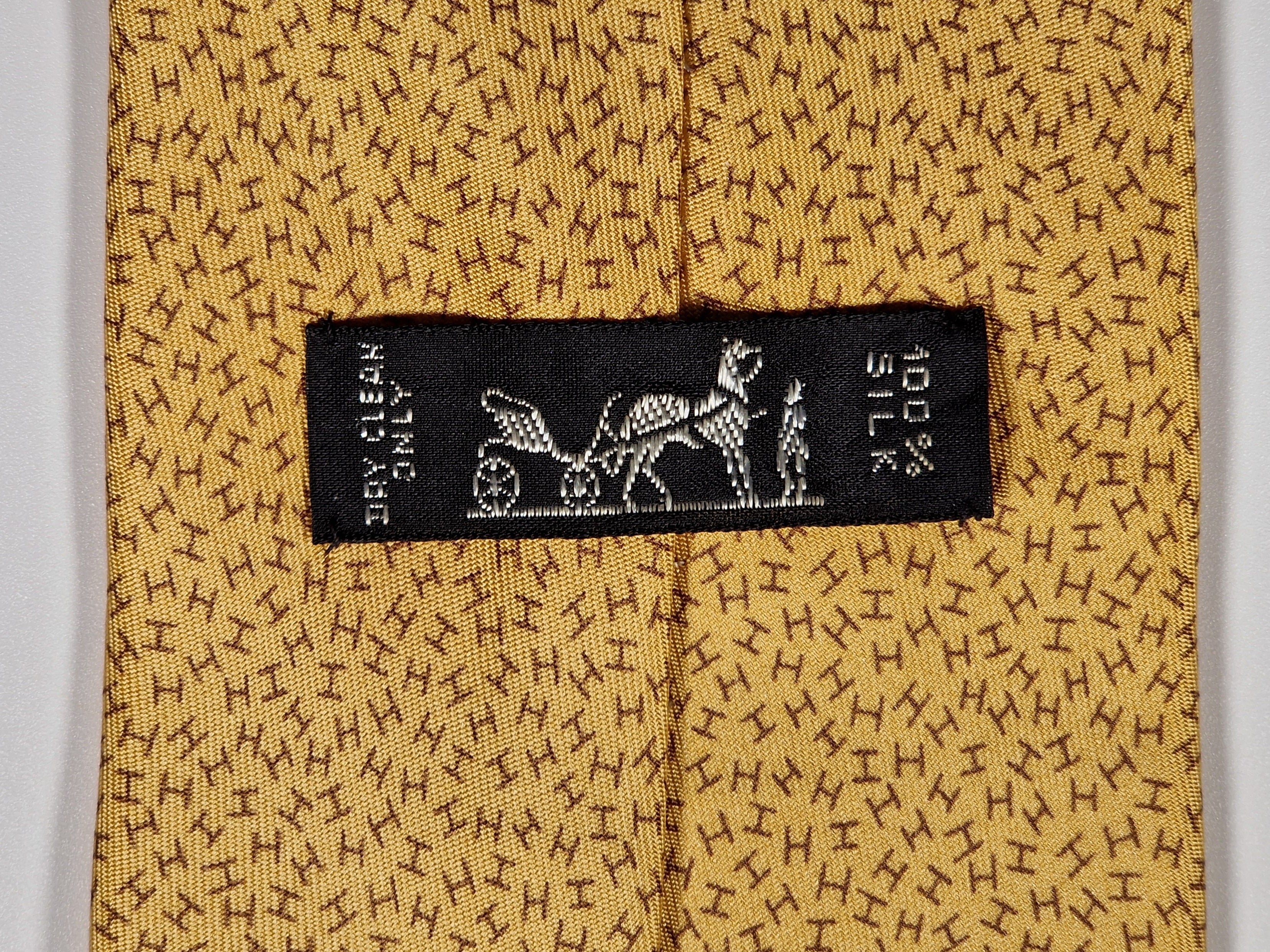 Hermès silk tie yellow H pattern 7926 MA