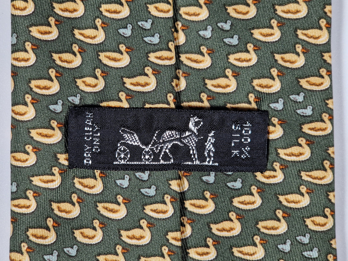 007932 Hermès tie Green duck whimsical pattern 7932 MA