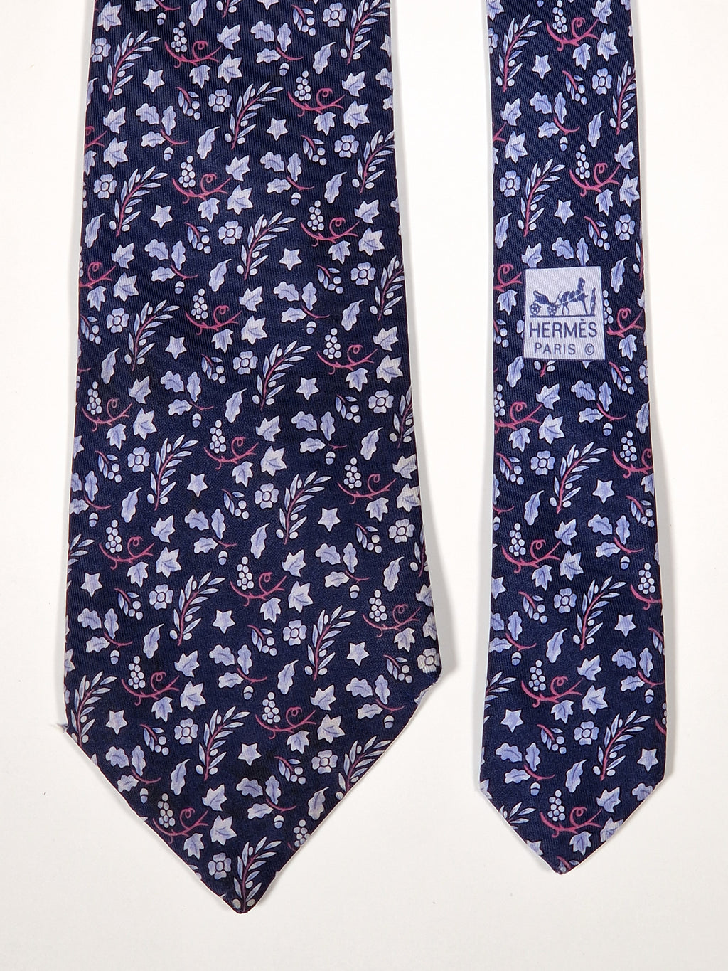 007934 Hermès tie blue wine grape pattern 7934 MA