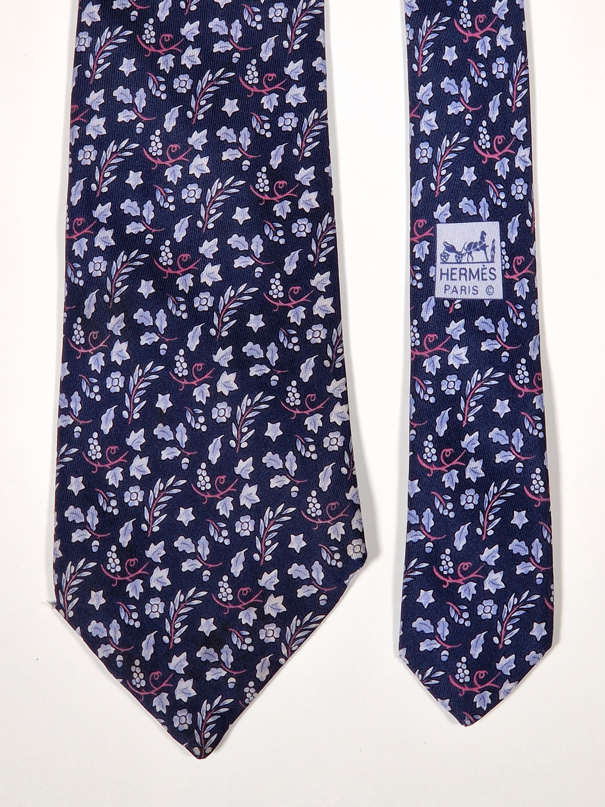 007934 Hermès tie blue wine grape pattern 7934 MA
