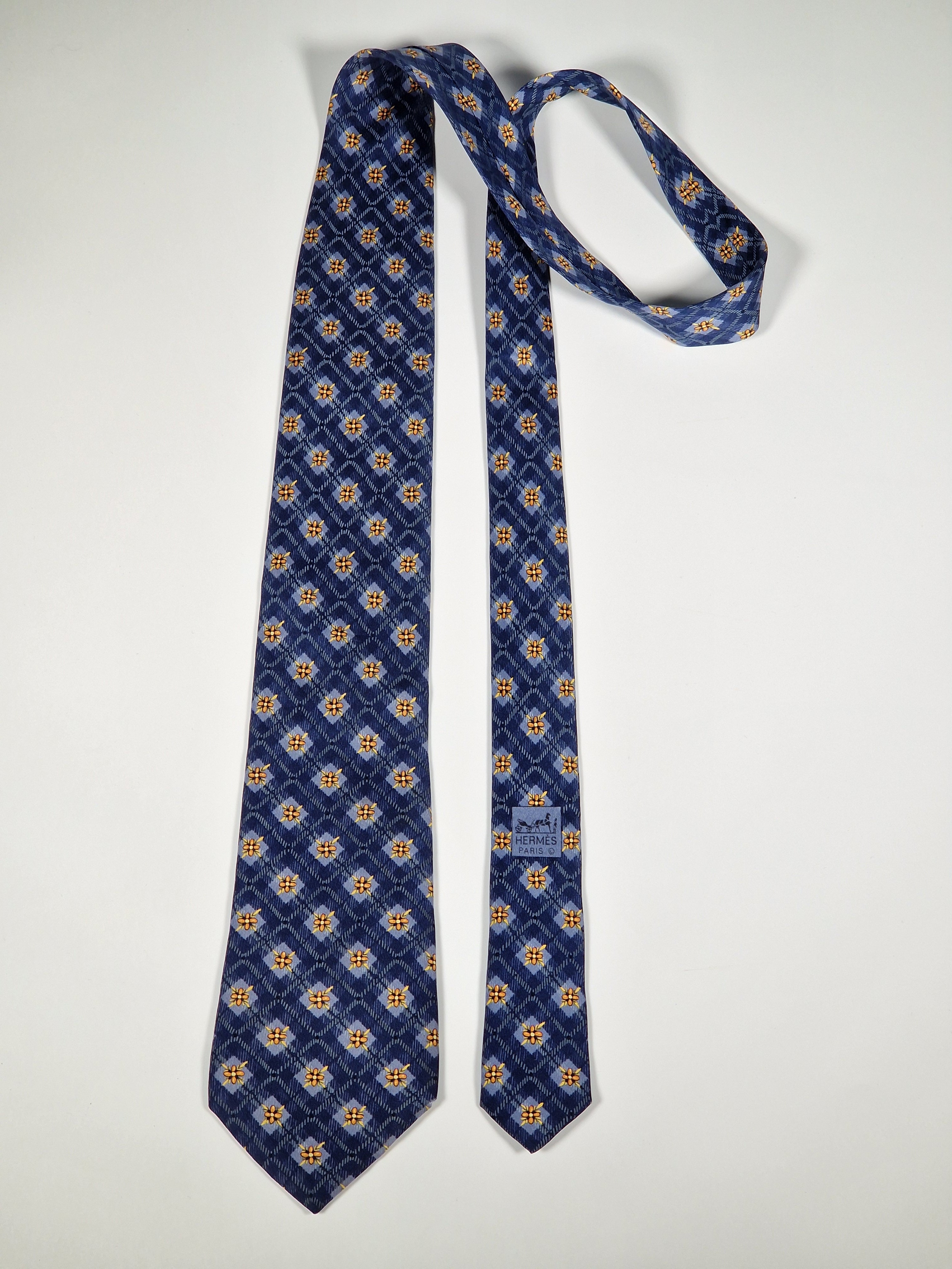Hermès silk tie blue flower pattern 7938 MA