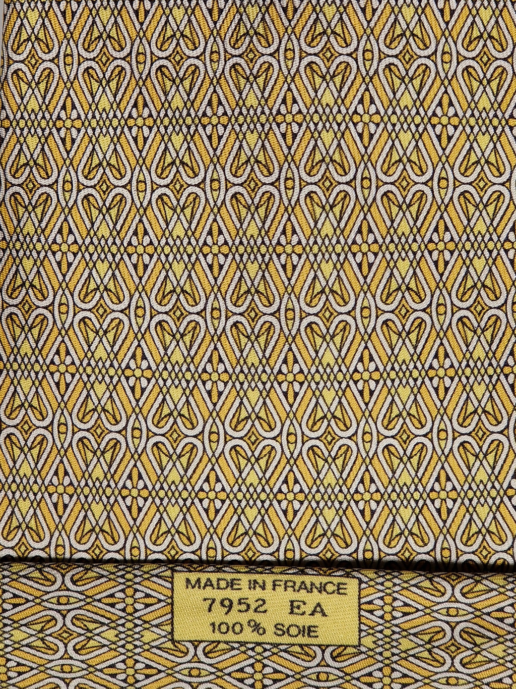 007952 Hermès silk tie yellow geometrical pattern 7952 EA