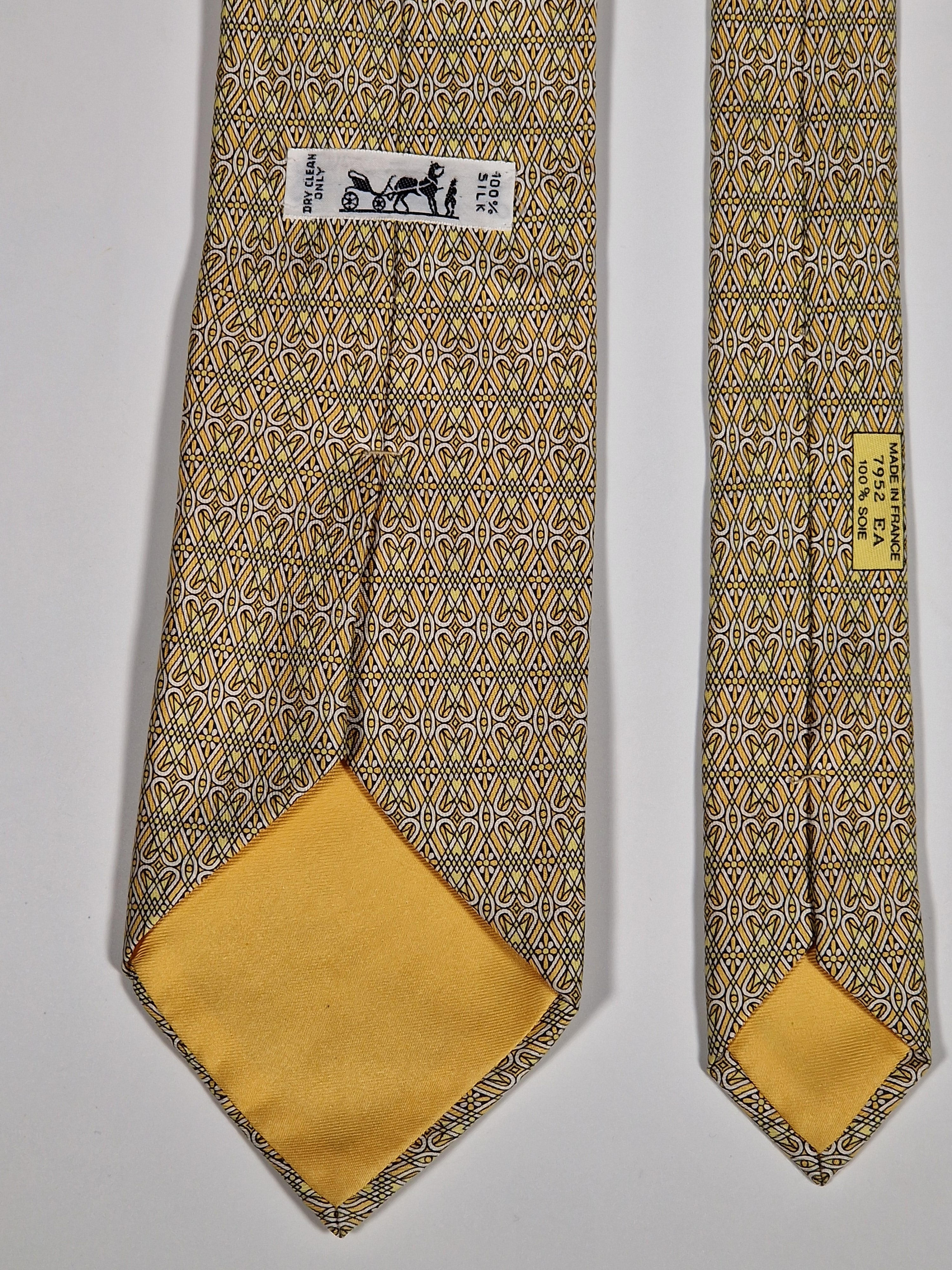 007952 Hermès silk tie yellow geometrical pattern 7952 EA