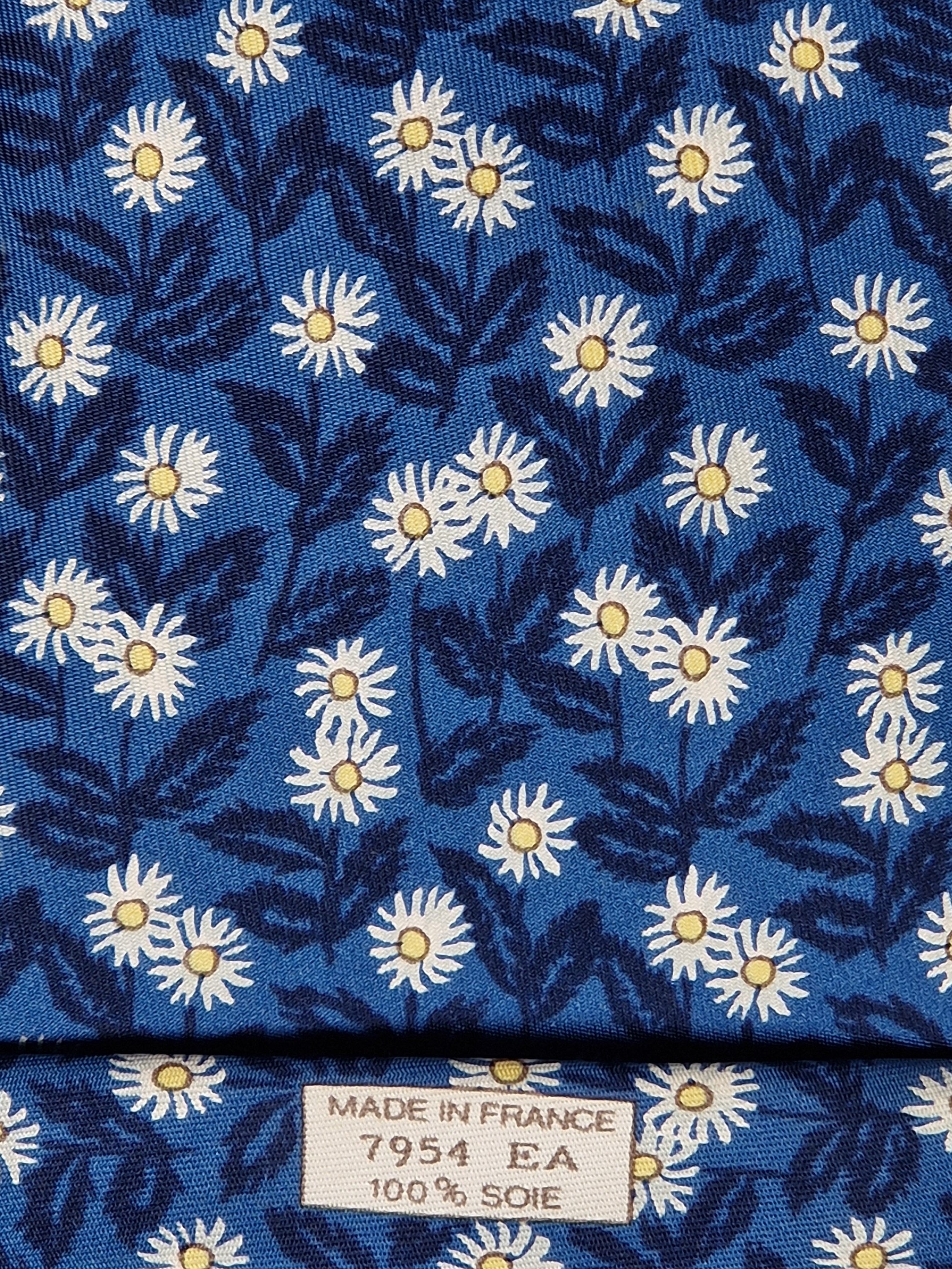 Hermès silk tie blue flower pattern 7954 EA