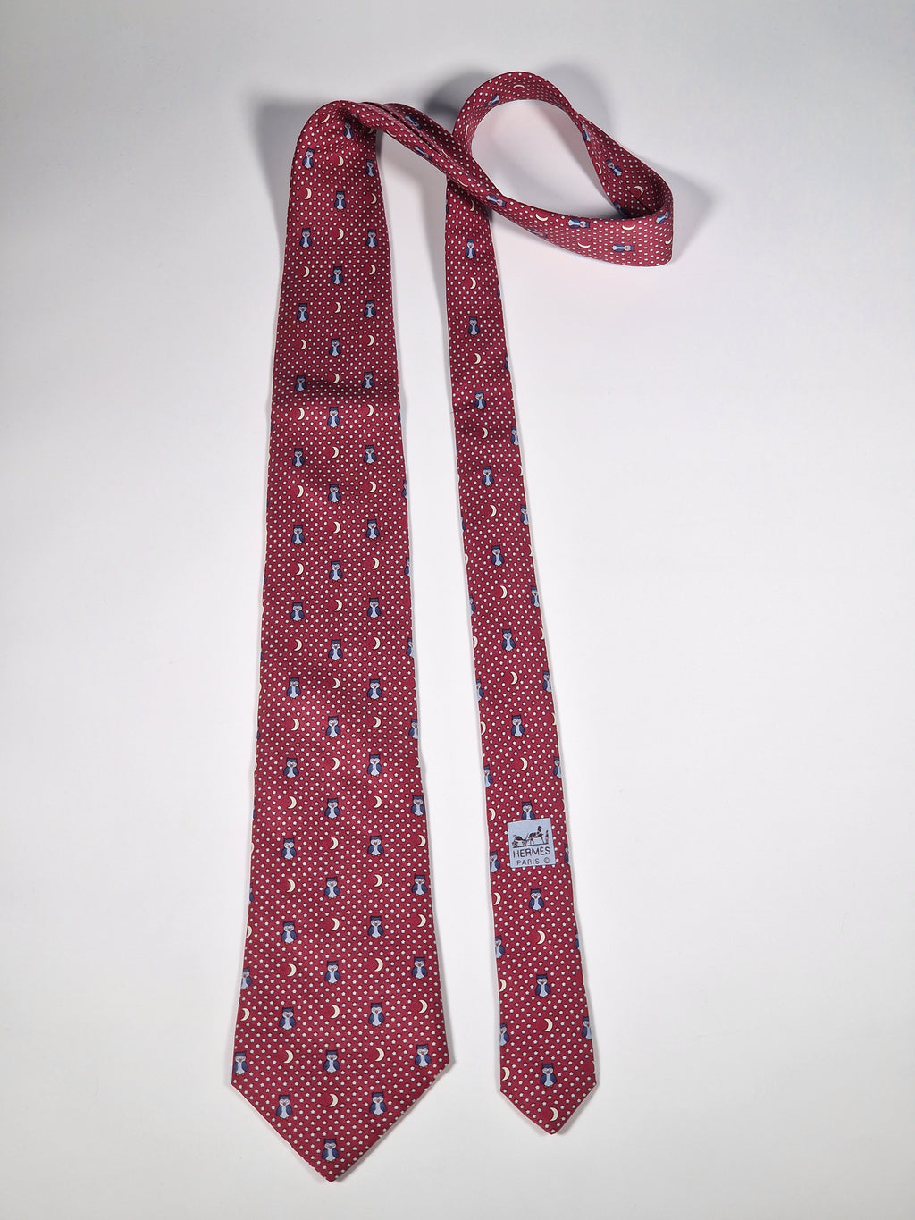 Hermès silk tie red whimsical owl and night pattern 7997 EA