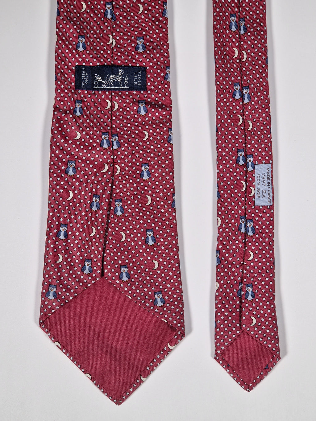 Hermès silk tie red whimsical owl and night pattern 7997 EA