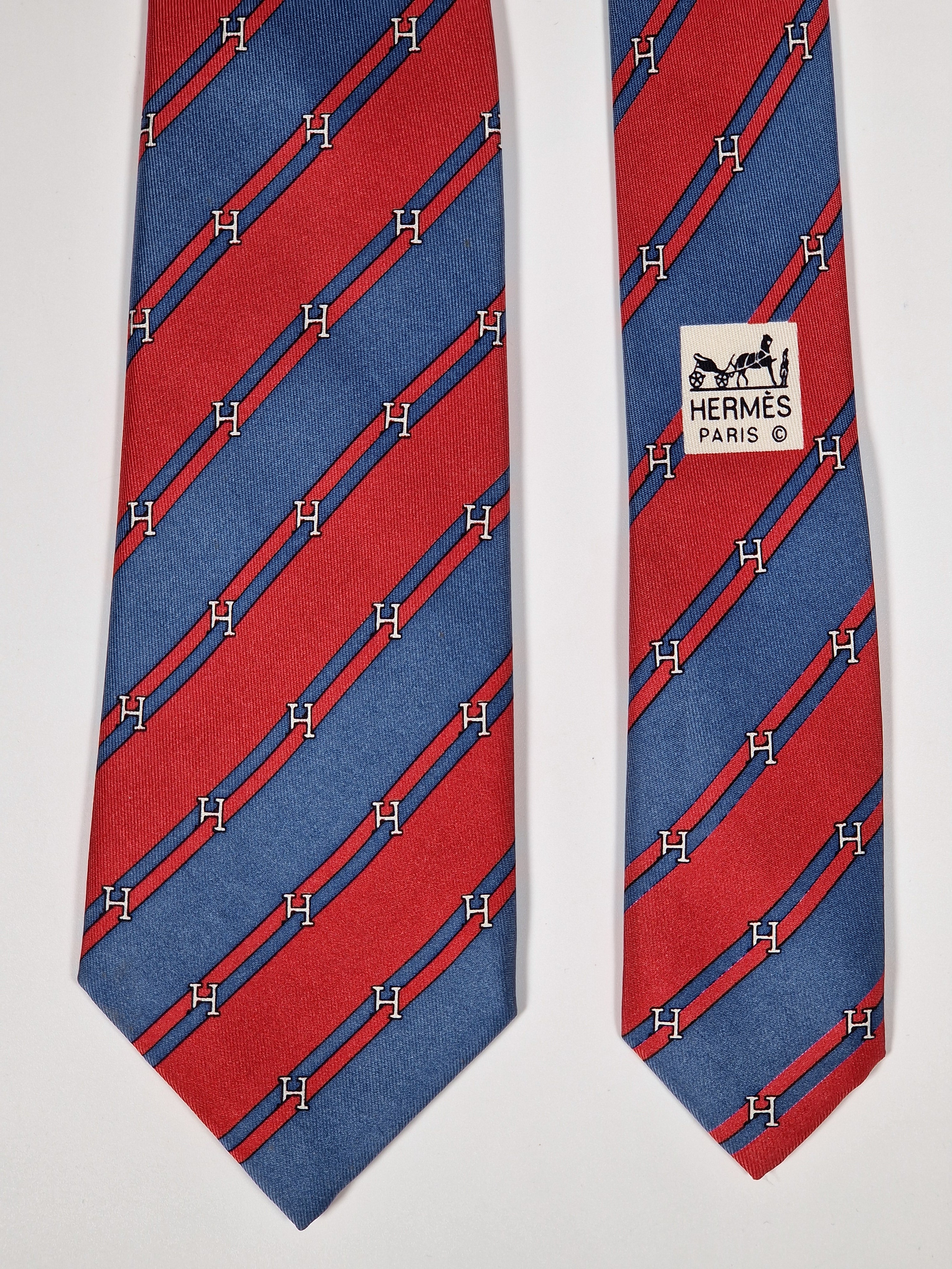Hermès silk tie red and blue striped H pattern 958 IA