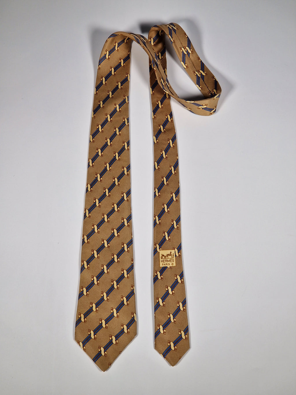 Hermès silk tie equestrian horse pattern 980 SA