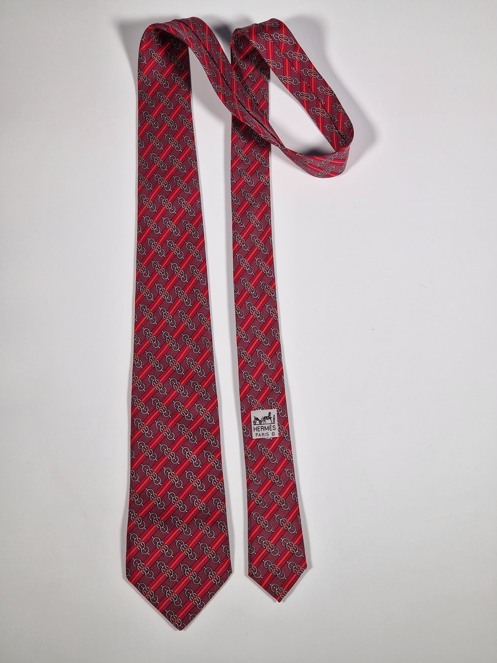 000984 Hermès tie red equestrian pattern 984 SA