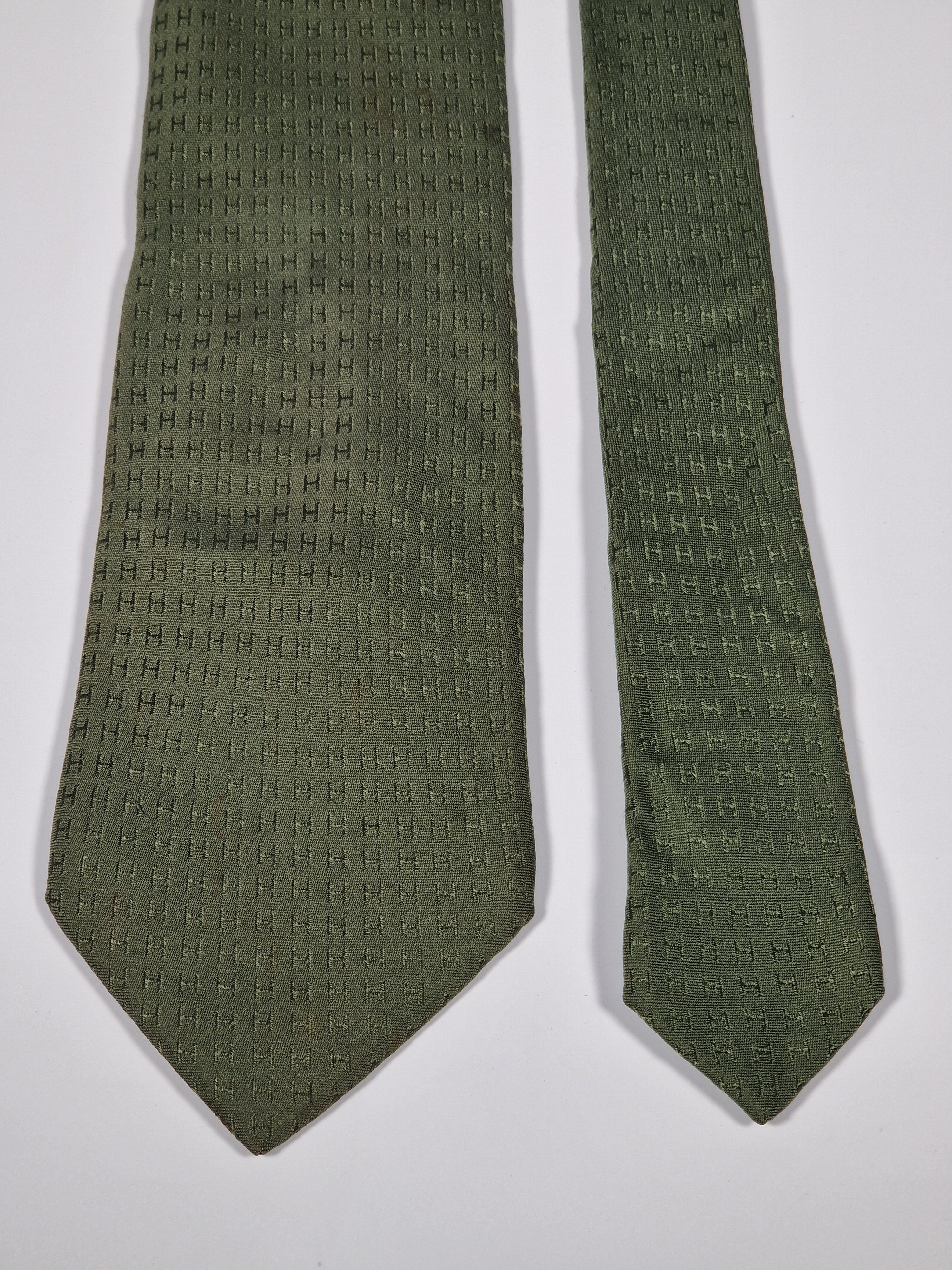 Hermés Green Faconnee H Tie
