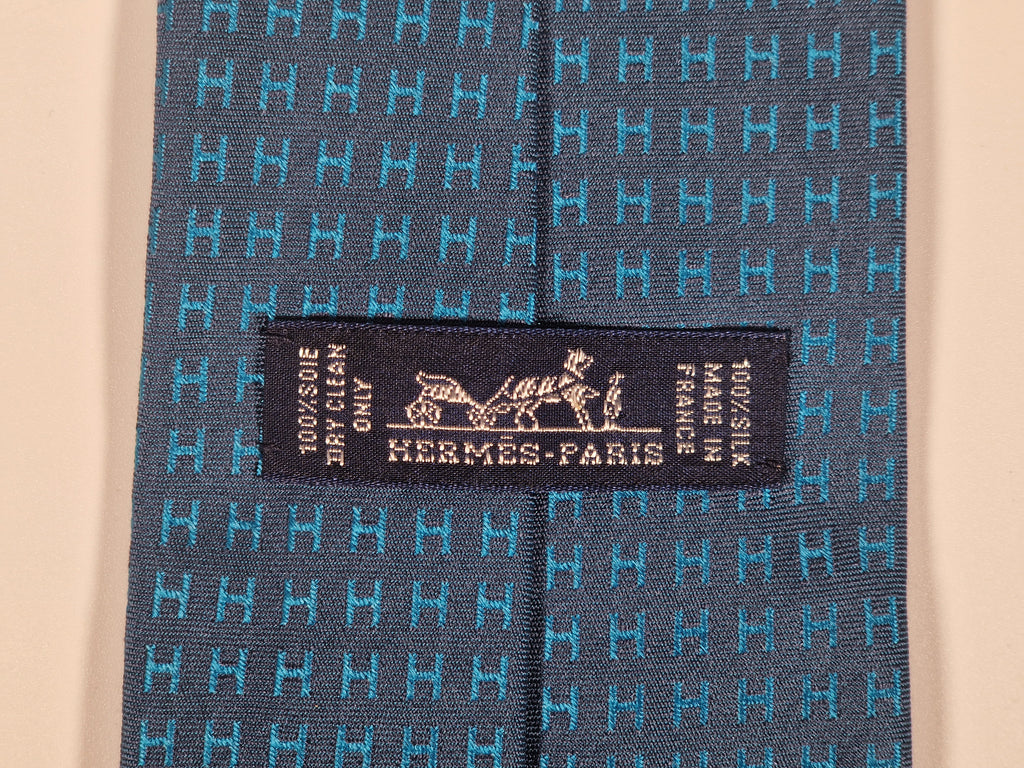 Hermés Blue metallic Faconnee H Tie