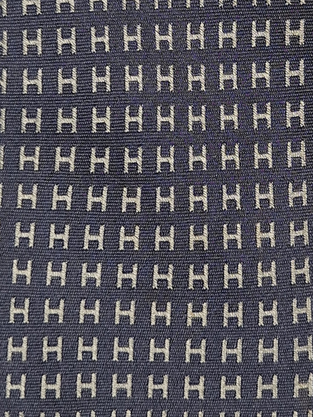 Hermés Grey metallic Faconnee H Tie