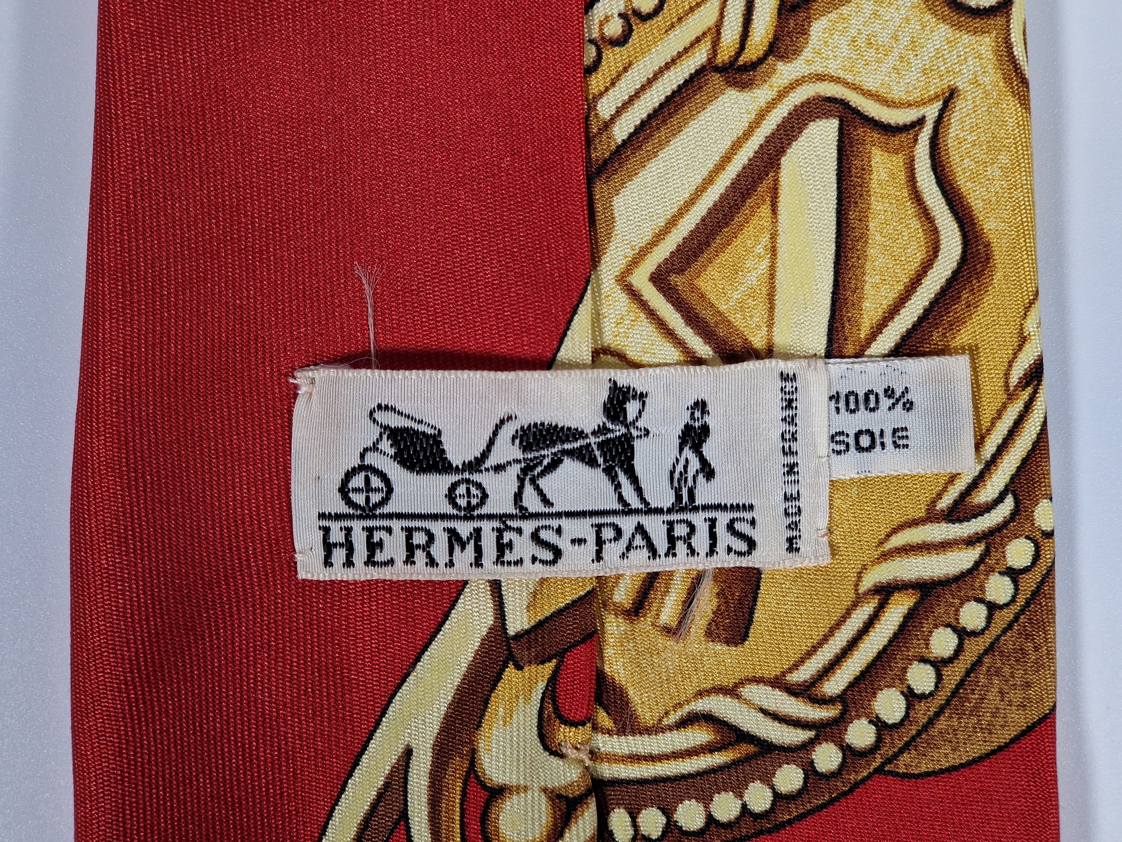 Hermés Scarf Tie
