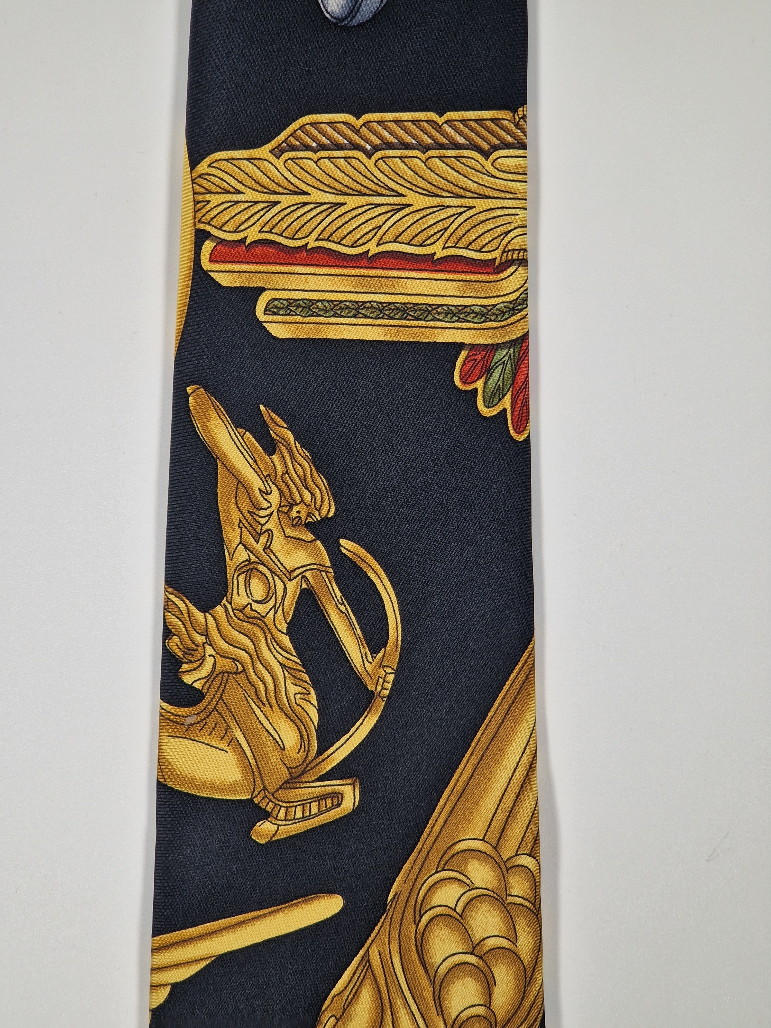 Hermés Scarf Tie