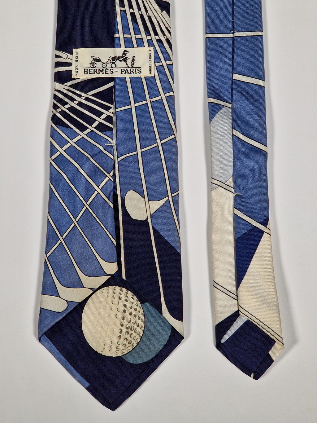 Vintage Hermès silk tie Golf pattern No Code