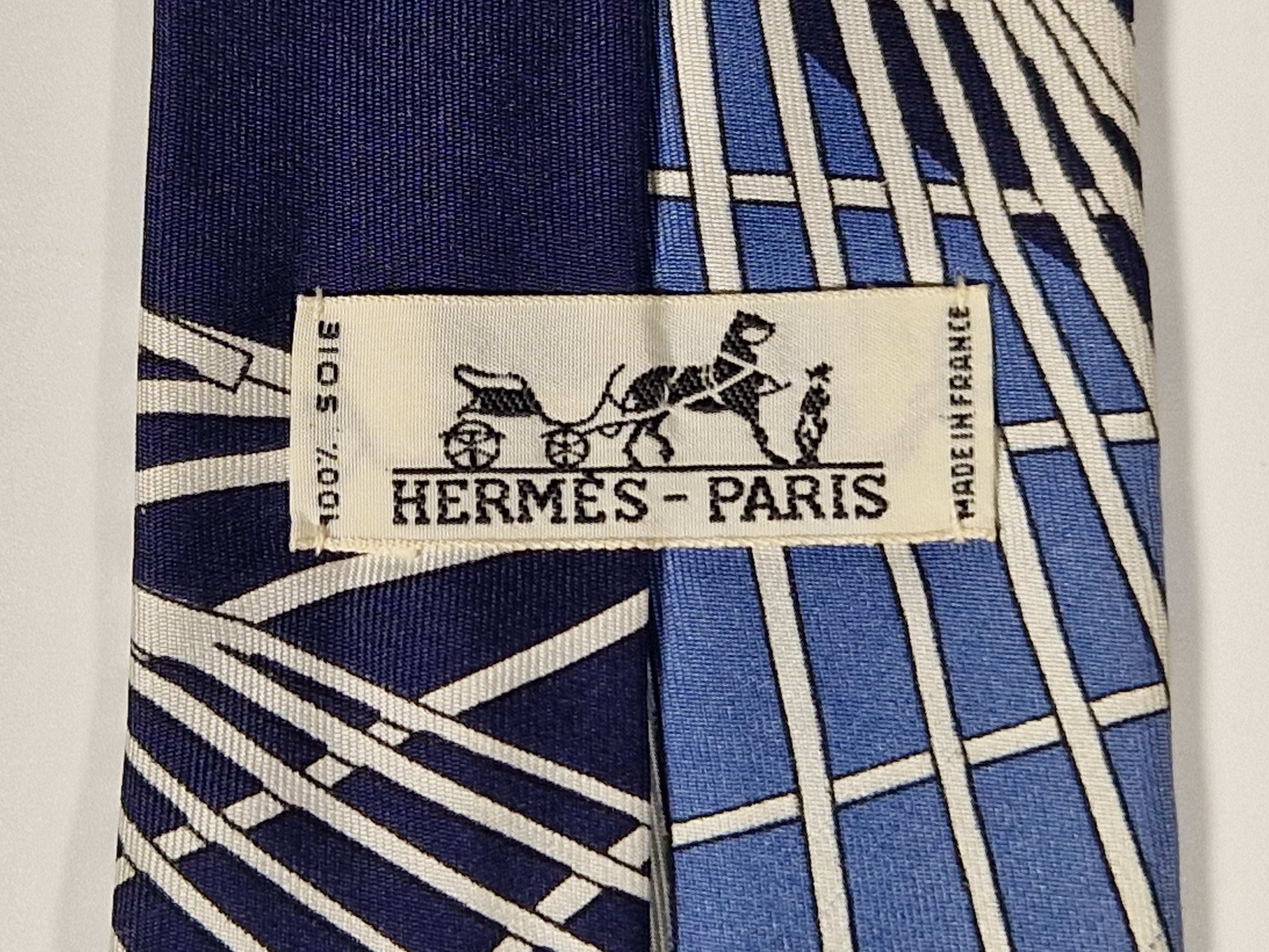 Vintage Hermès silk tie Golf pattern No Code