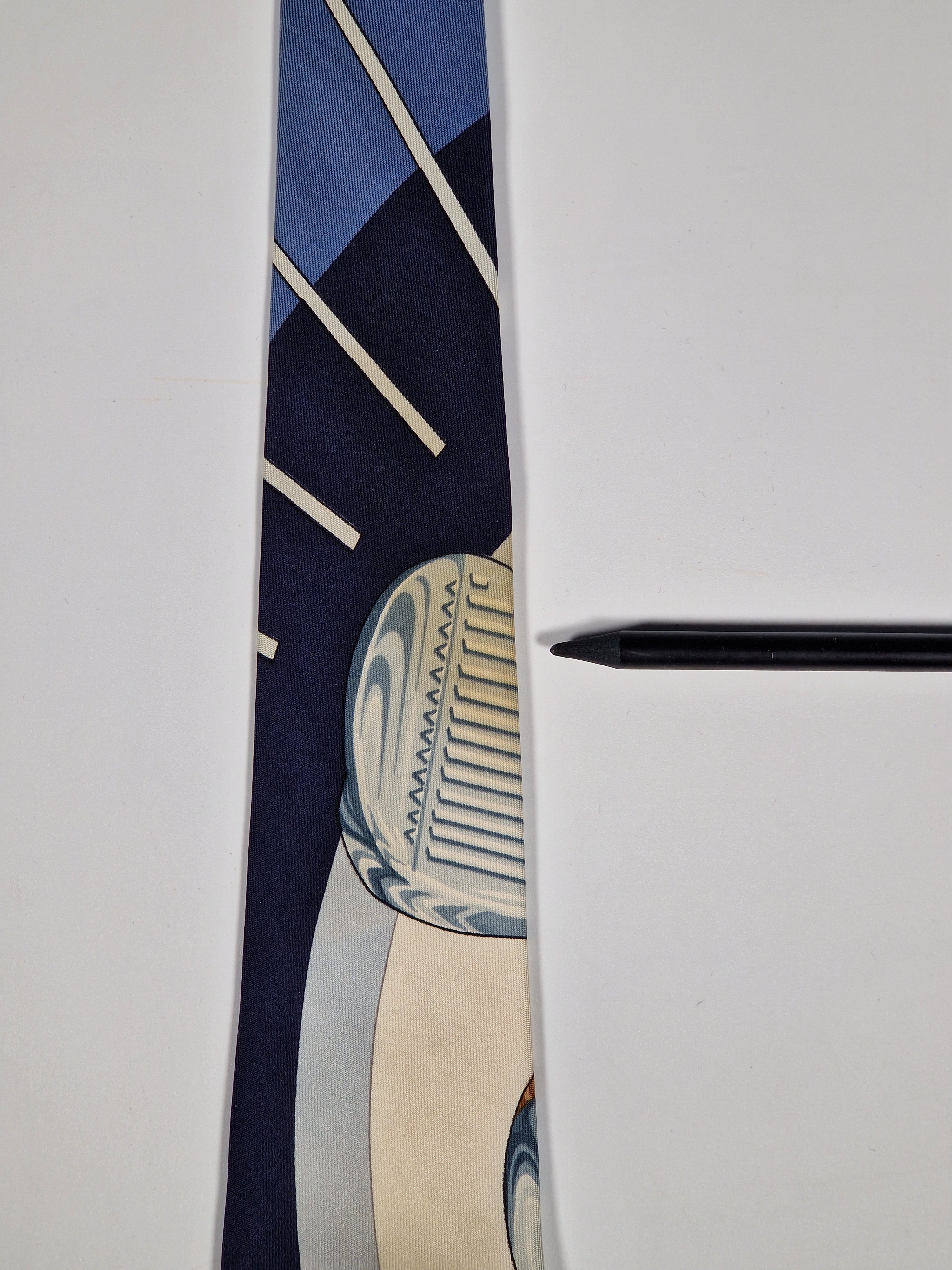 Vintage Hermès silk tie Golf pattern No Code