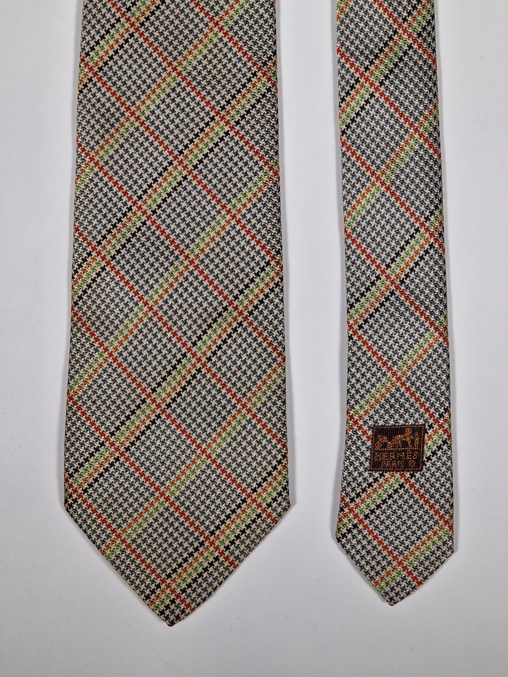 Hermès jaquard silk tie multicolor checker pattern No Code