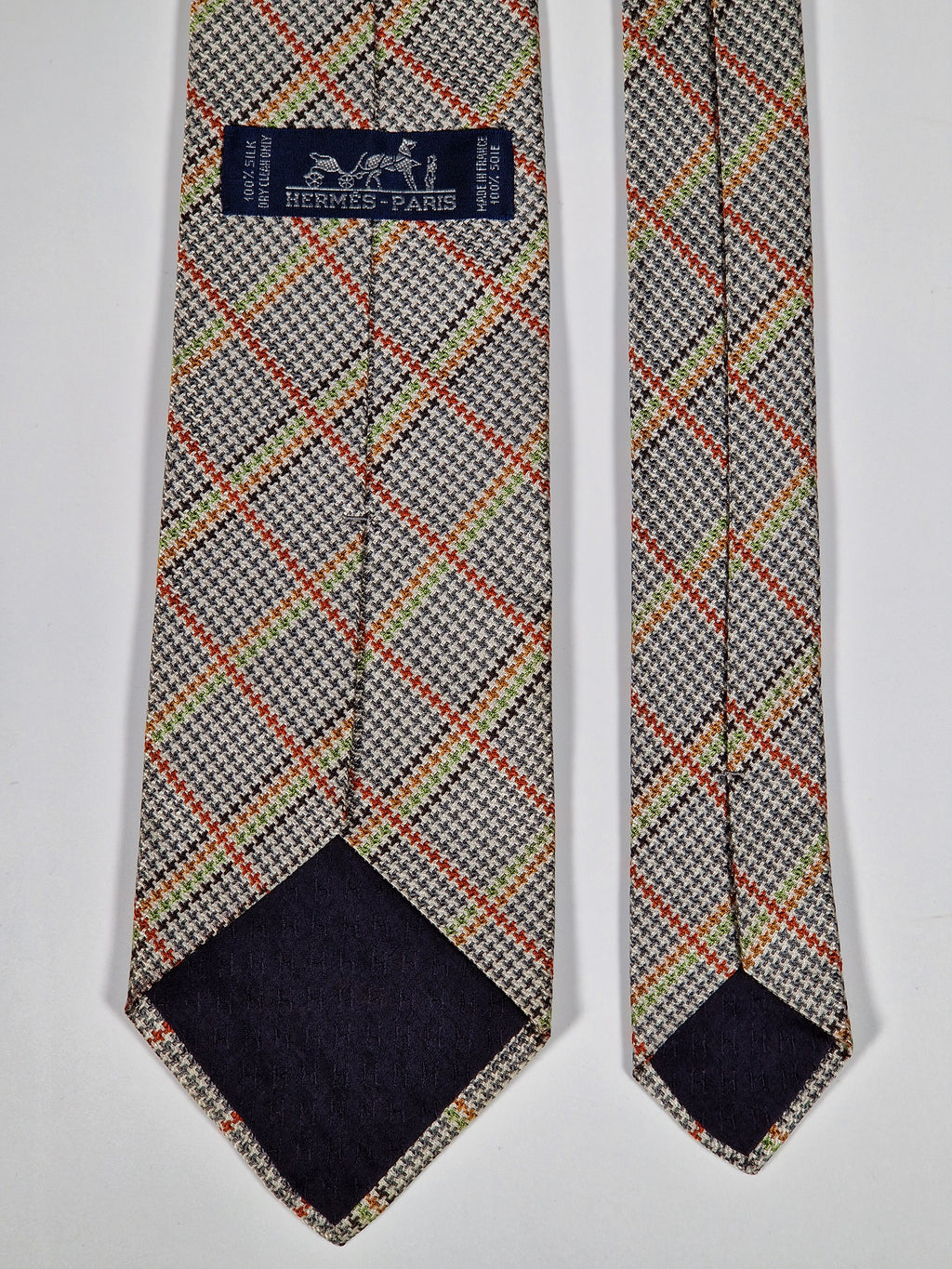 Hermès jaquard silk tie multicolor checker pattern No Code