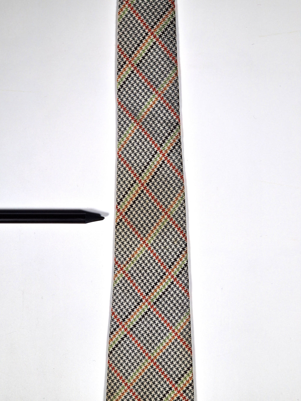 Hermès jaquard silk tie multicolor checker pattern No Code